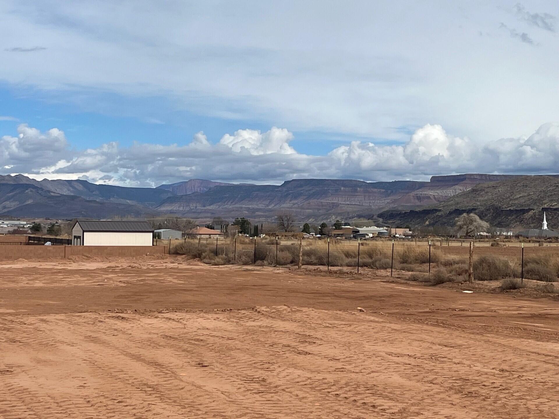 HURRICANE FIELDS ESTATES - Residential