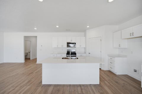 Tiny photo for 1644 S Staircase Way 4186 #4186, Washington, UT 84780 (MLS # 26-277048)