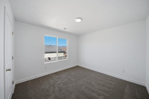 Tiny photo for 1644 S Staircase Way 4186 #4186, Washington, UT 84780 (MLS # 26-277048)