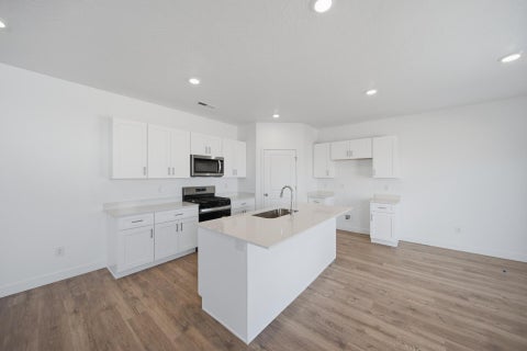 Tiny photo for 1644 S Staircase Way 4186 #4186, Washington, UT 84780 (MLS # 26-277048)