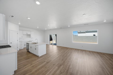 Tiny photo for 1644 S Staircase Way 4186 #4186, Washington, UT 84780 (MLS # 26-277048)