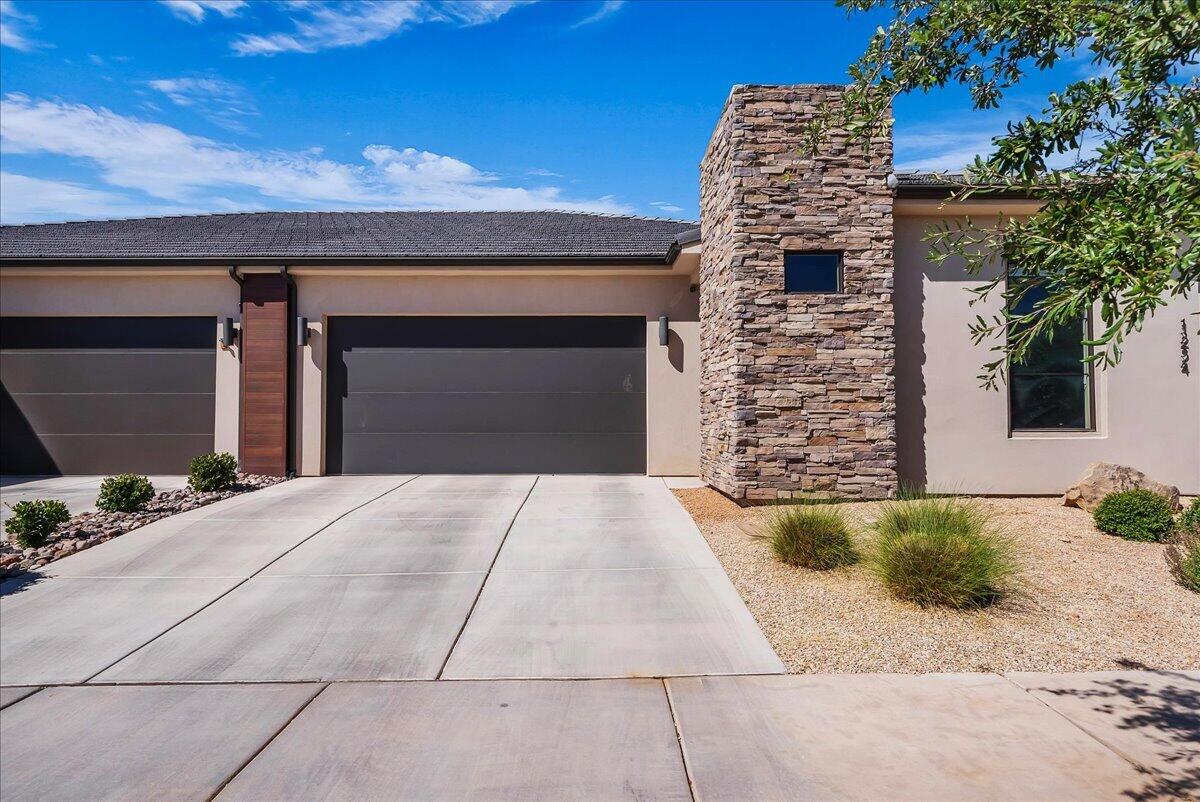 1254 W Hopewell DR - Photo 3