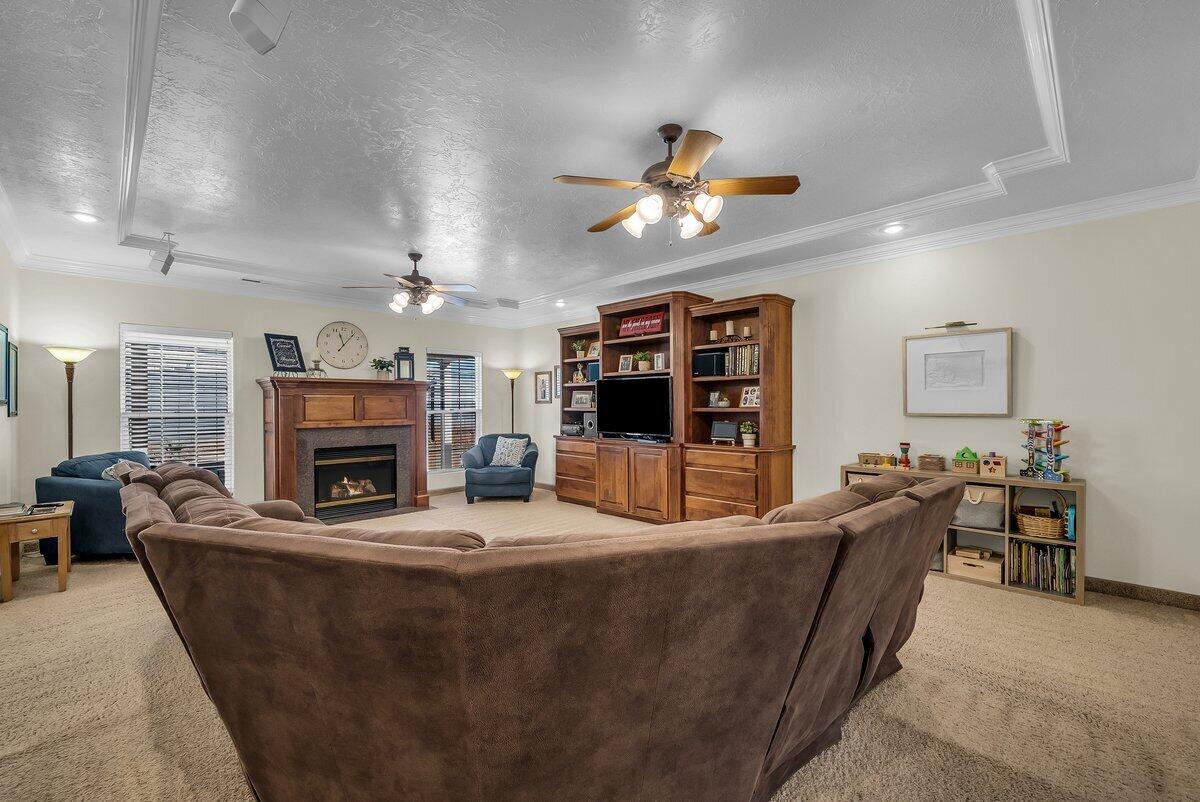 COX LANDING - Residential