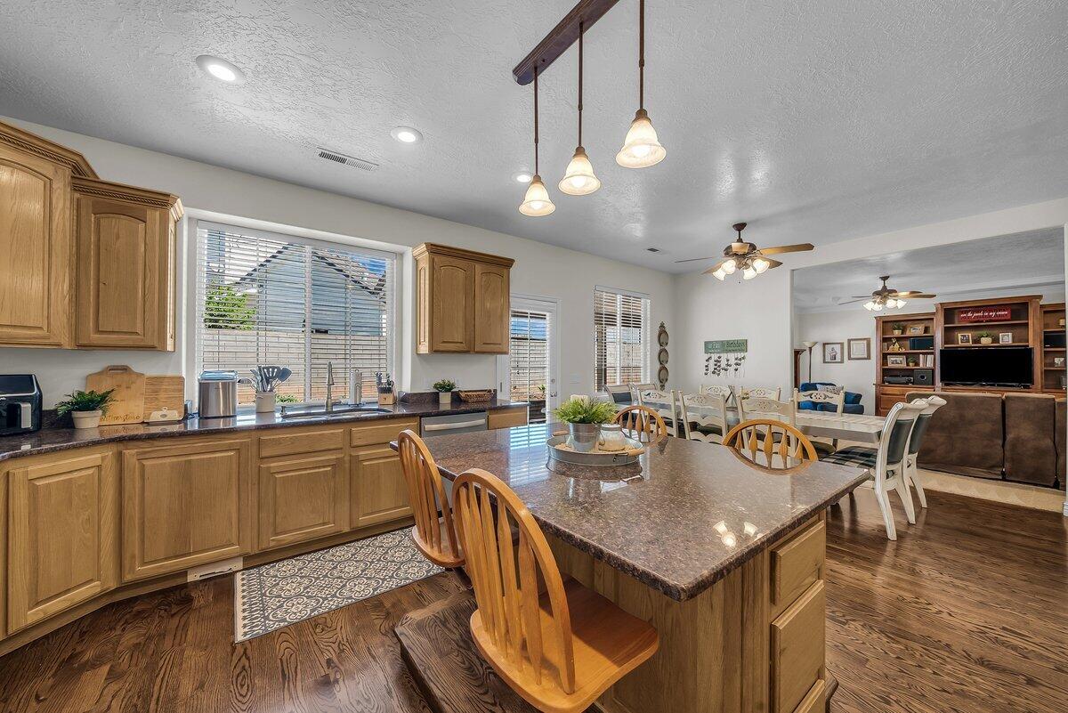 COX LANDING - Residential