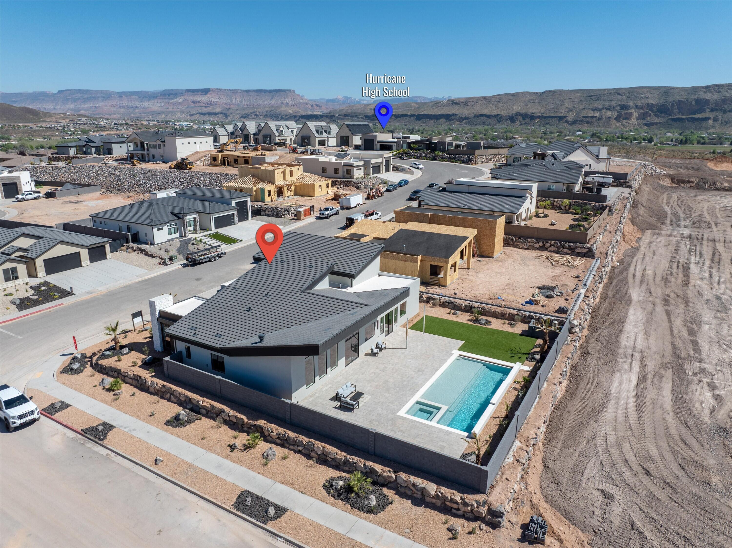 SCENIC POINTE - Residential