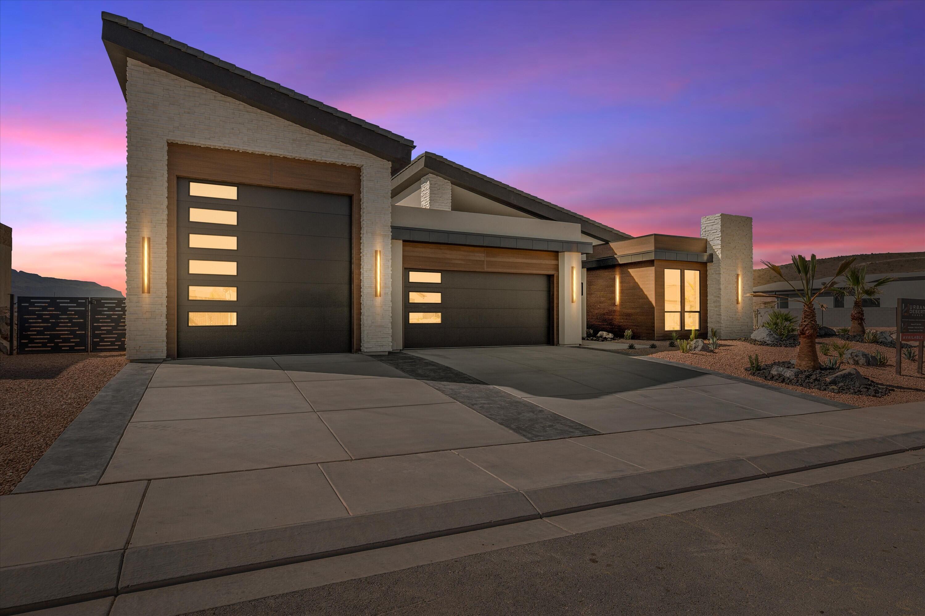 SCENIC POINTE - Residential