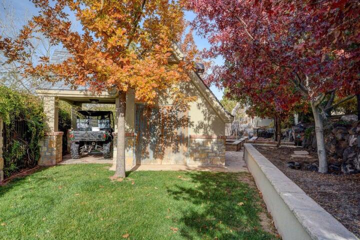 Santa Clara, Utah 84765, United States, 4 Bedrooms Bedrooms, ,6 BathroomsBathrooms,Residential,Active,57857