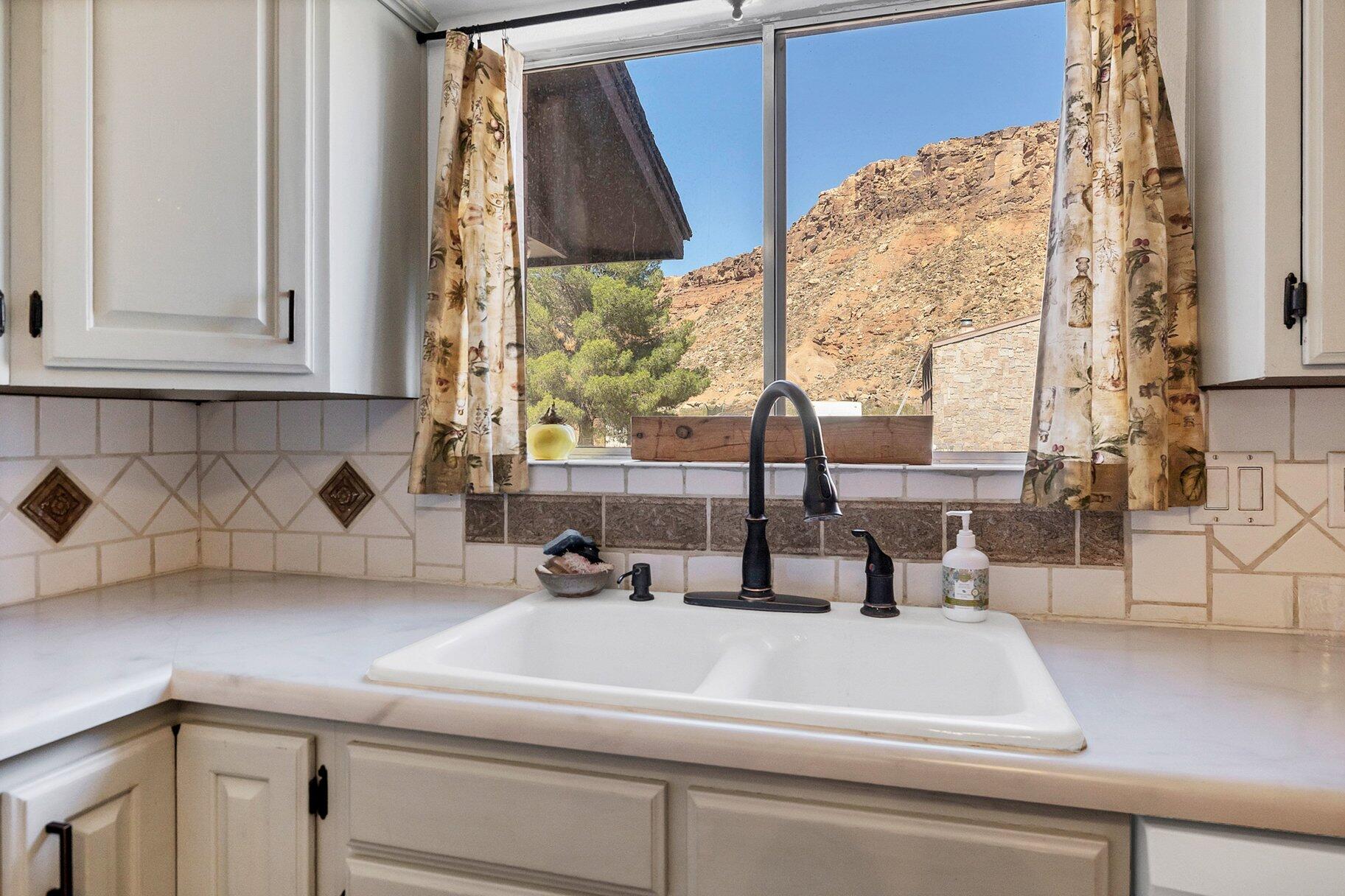 BLOOMINGTON COUNTRY CLUB - Residential