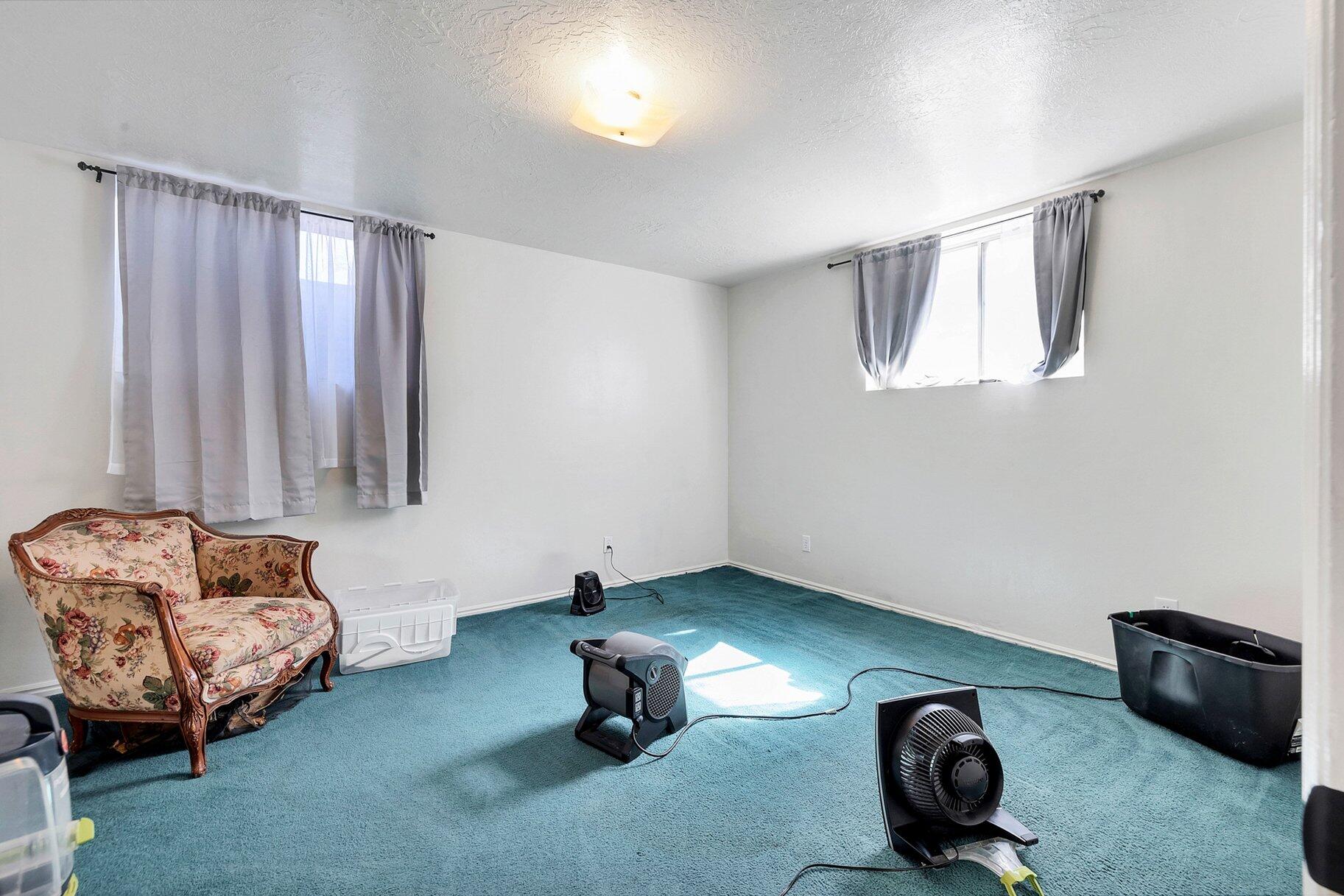 BLOOMINGTON COUNTRY CLUB - Residential