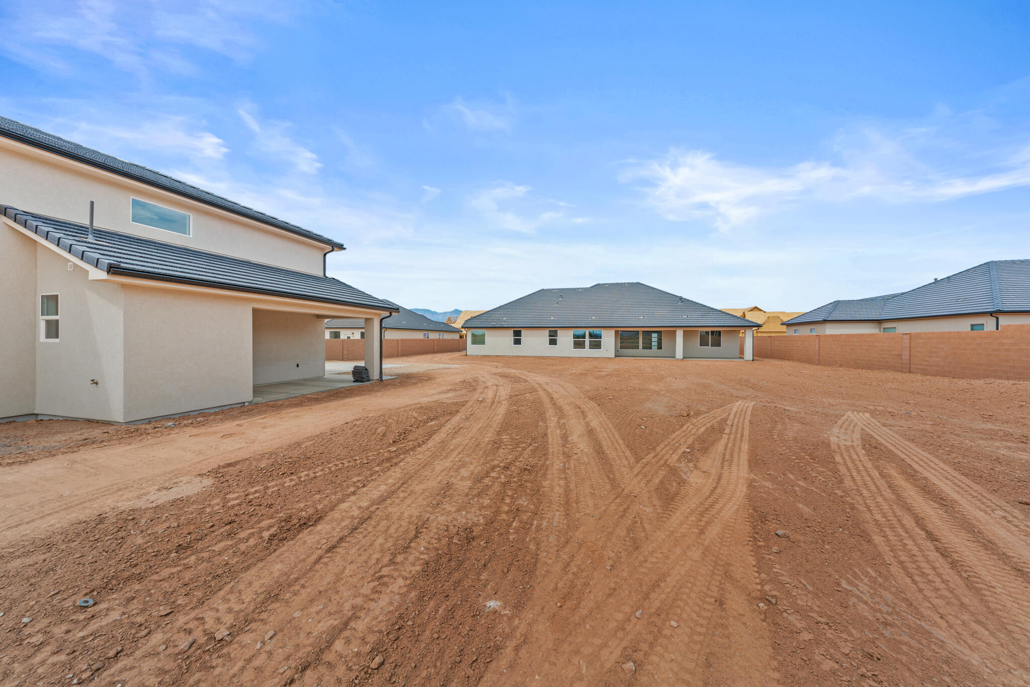 HURRICANE FIELDS ESTATES - Residential