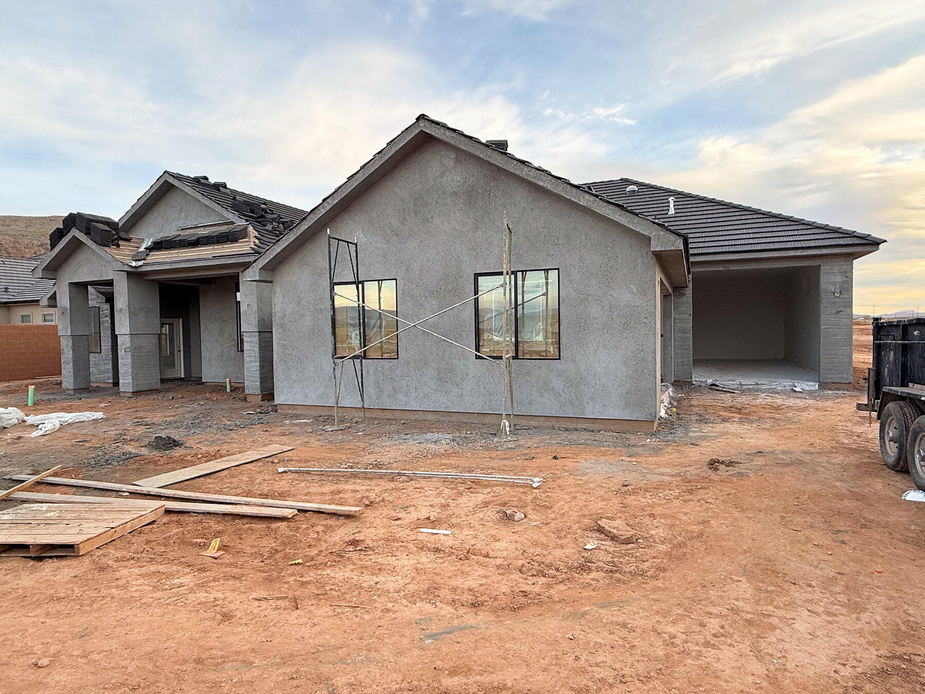 HURRICANE FIELDS ESTATES - Residential