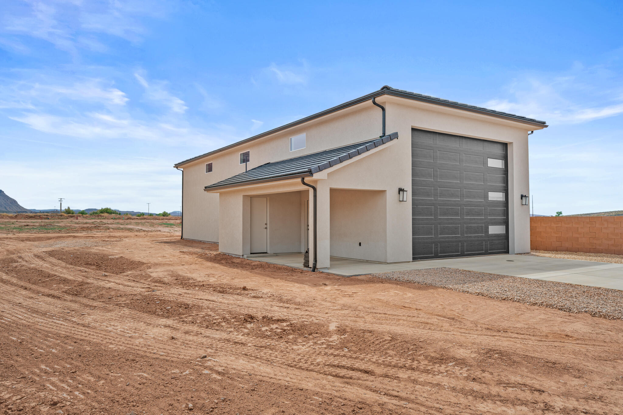 HURRICANE FIELDS ESTATES - Residential