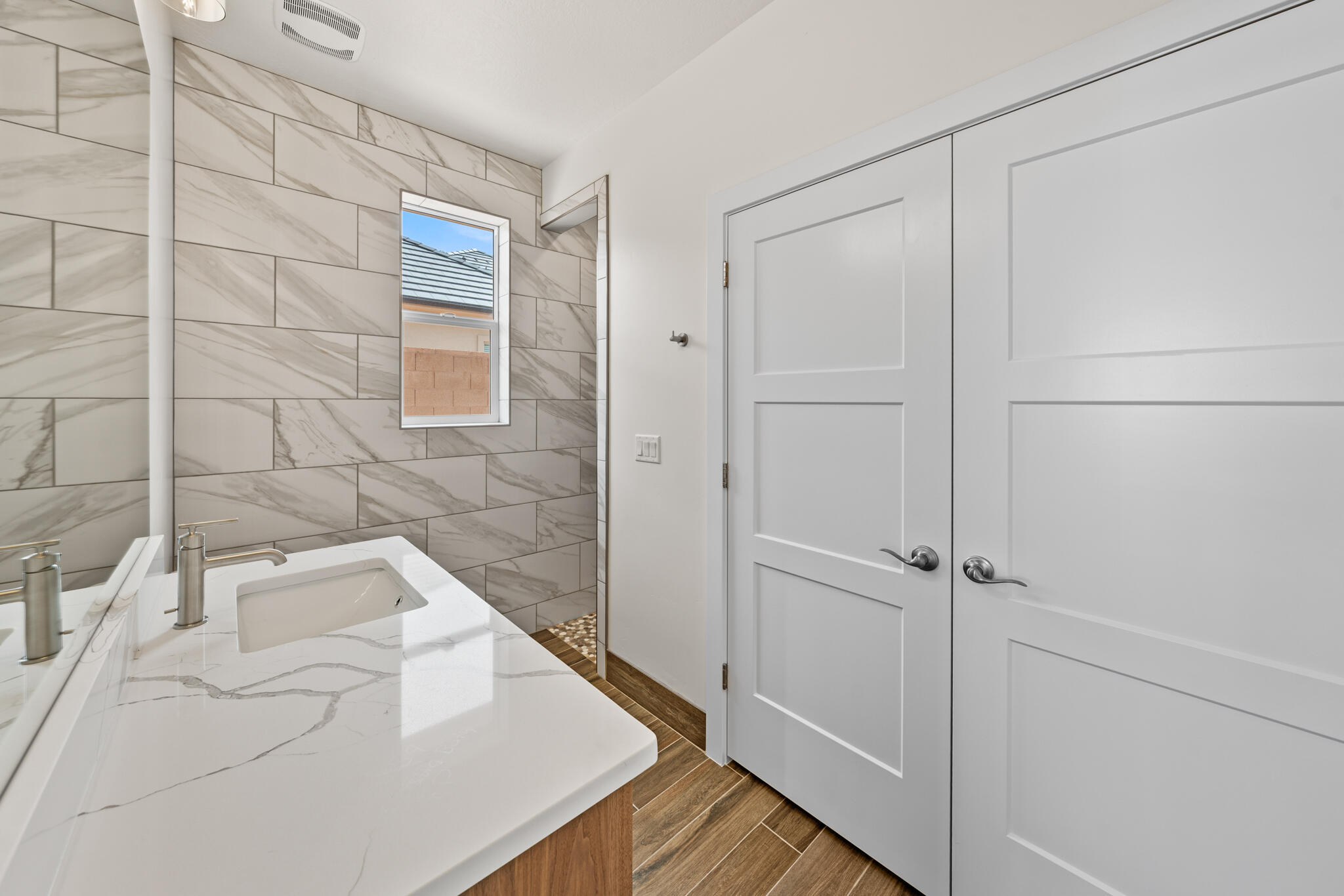 HURRICANE FIELDS ESTATES - Residential