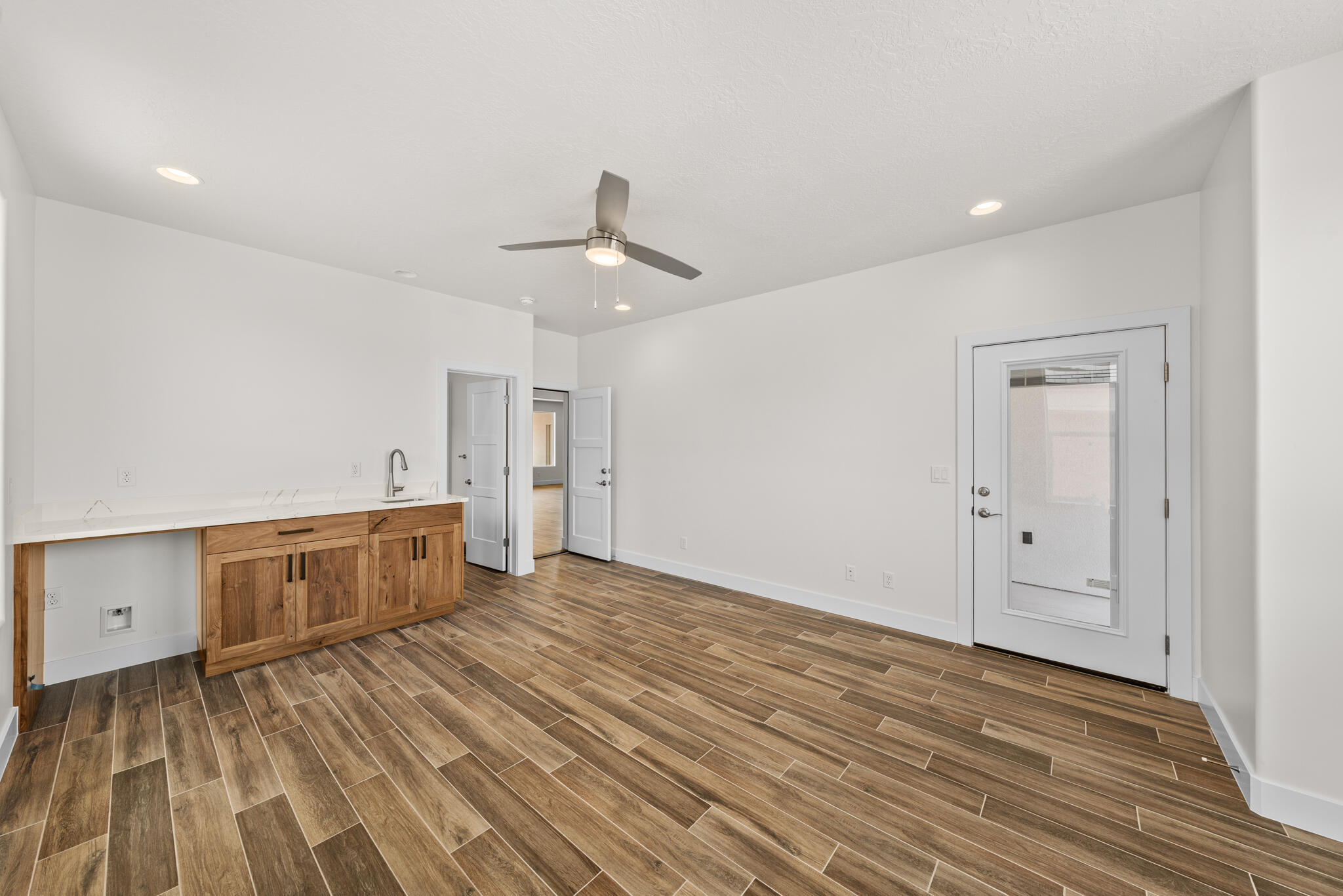 HURRICANE FIELDS ESTATES - Residential