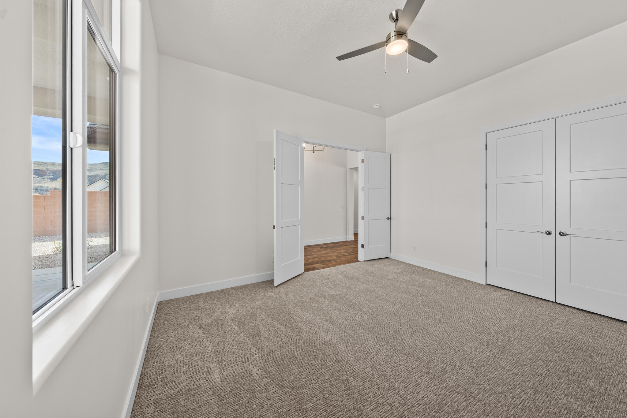 HURRICANE FIELDS ESTATES - Residential