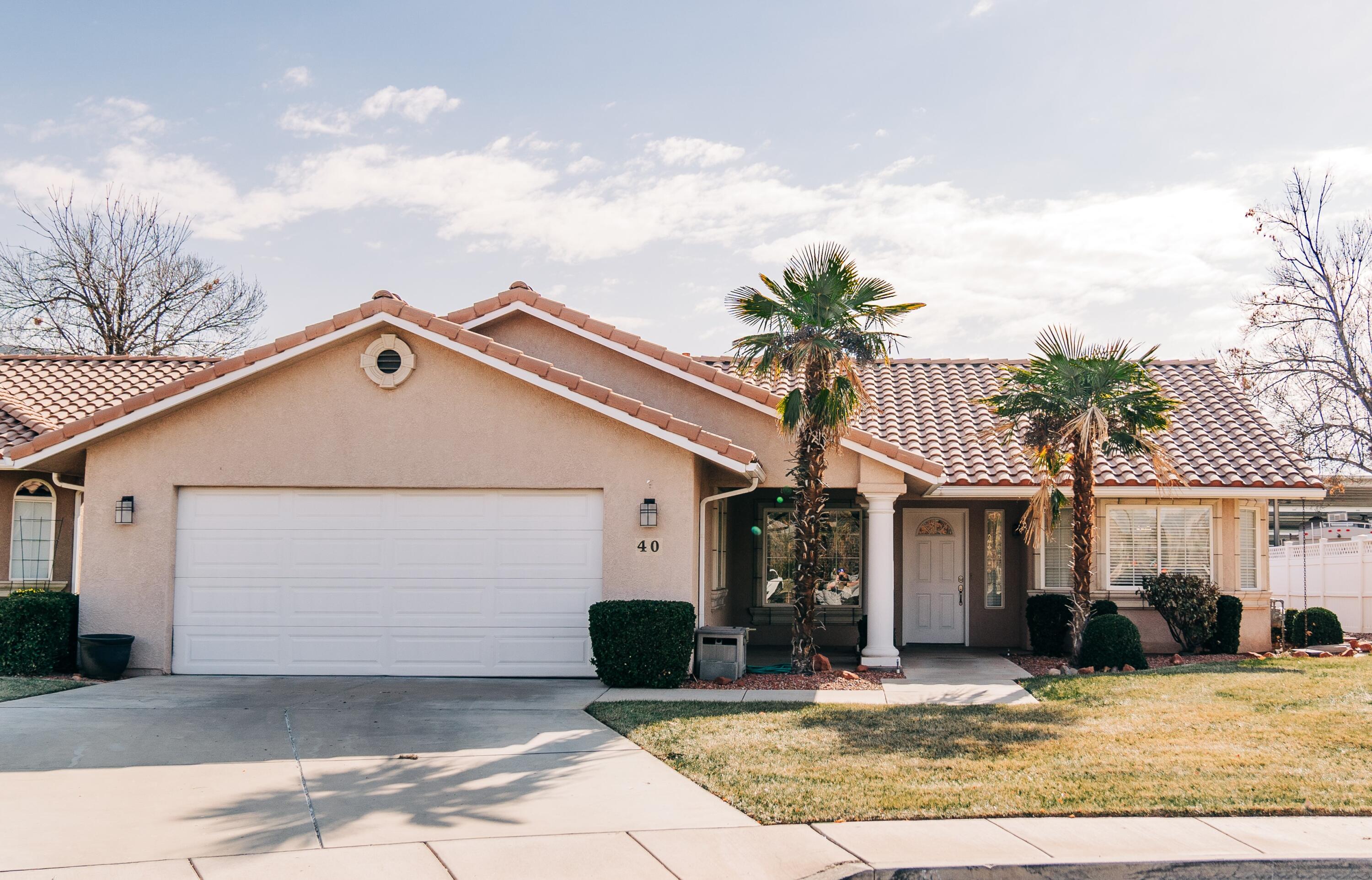 VILLAS AT GREEN VALLEY - Residential