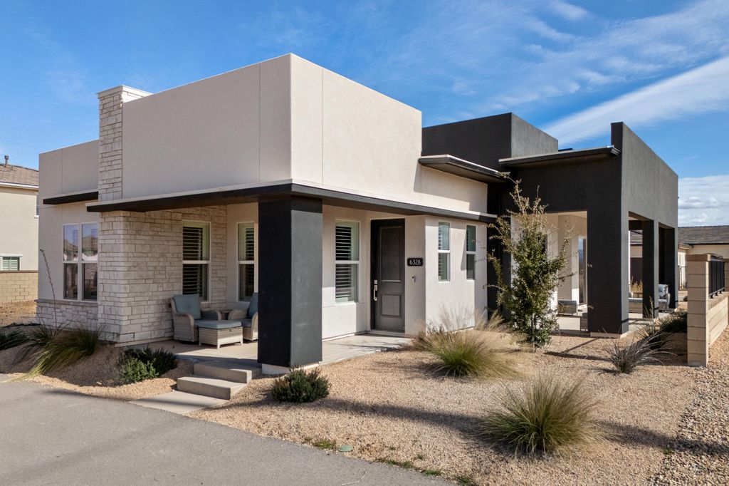 Photo of 6328 S MALACHITE, Saint George, UT 84790 (MLS # 26-269441)