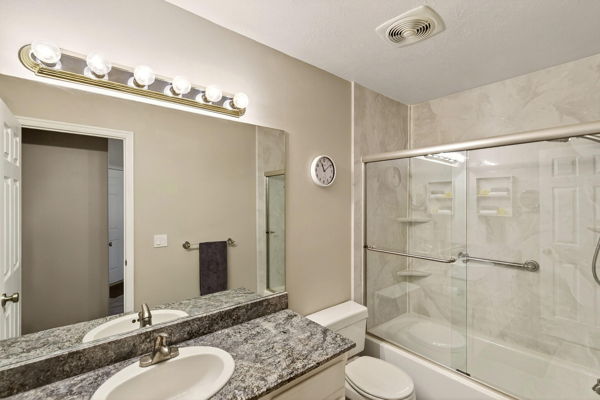 PADRE LAKES TOWNHOMES - Residential