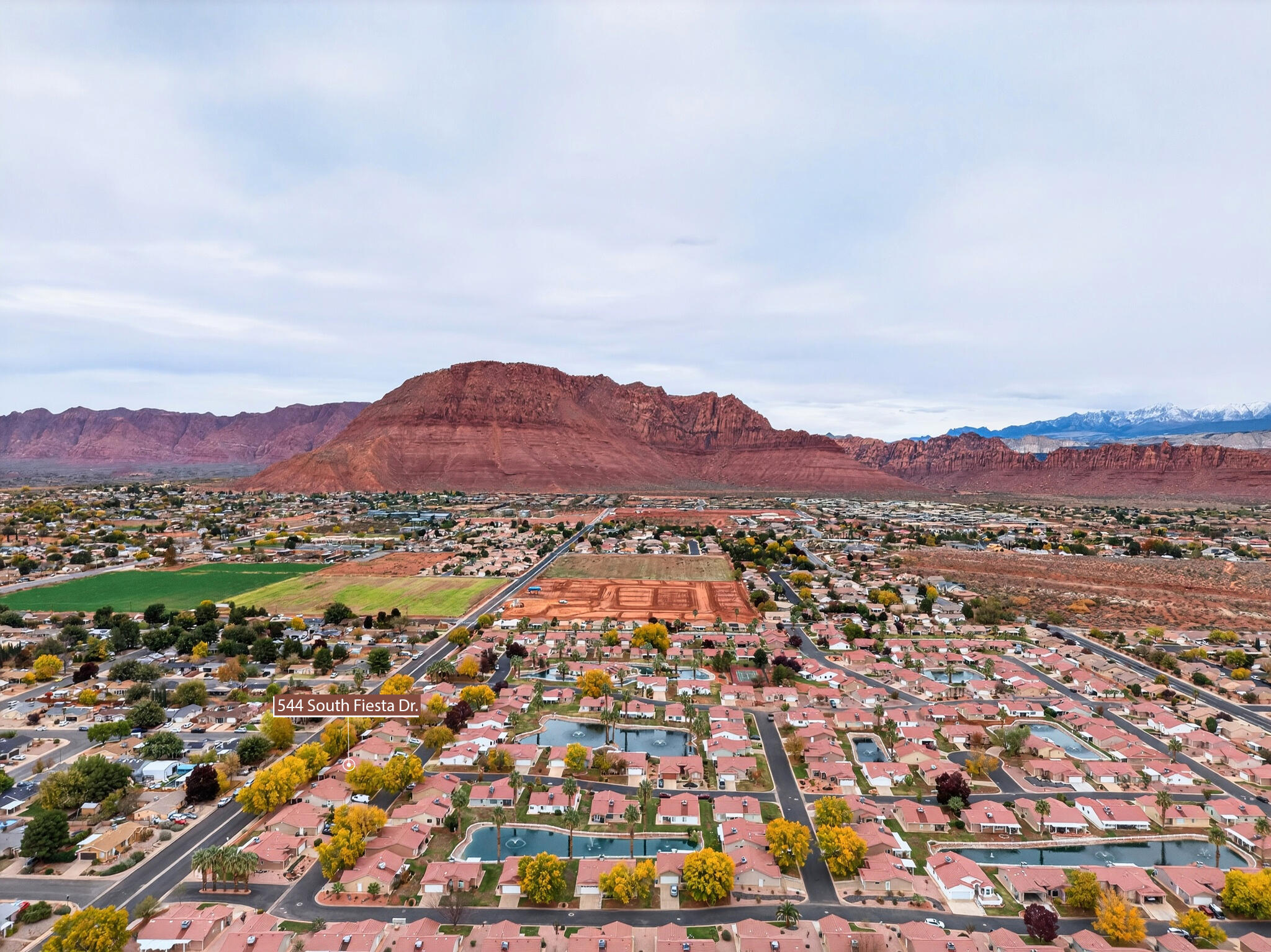 PADRE LAKES TOWNHOMES - Residential