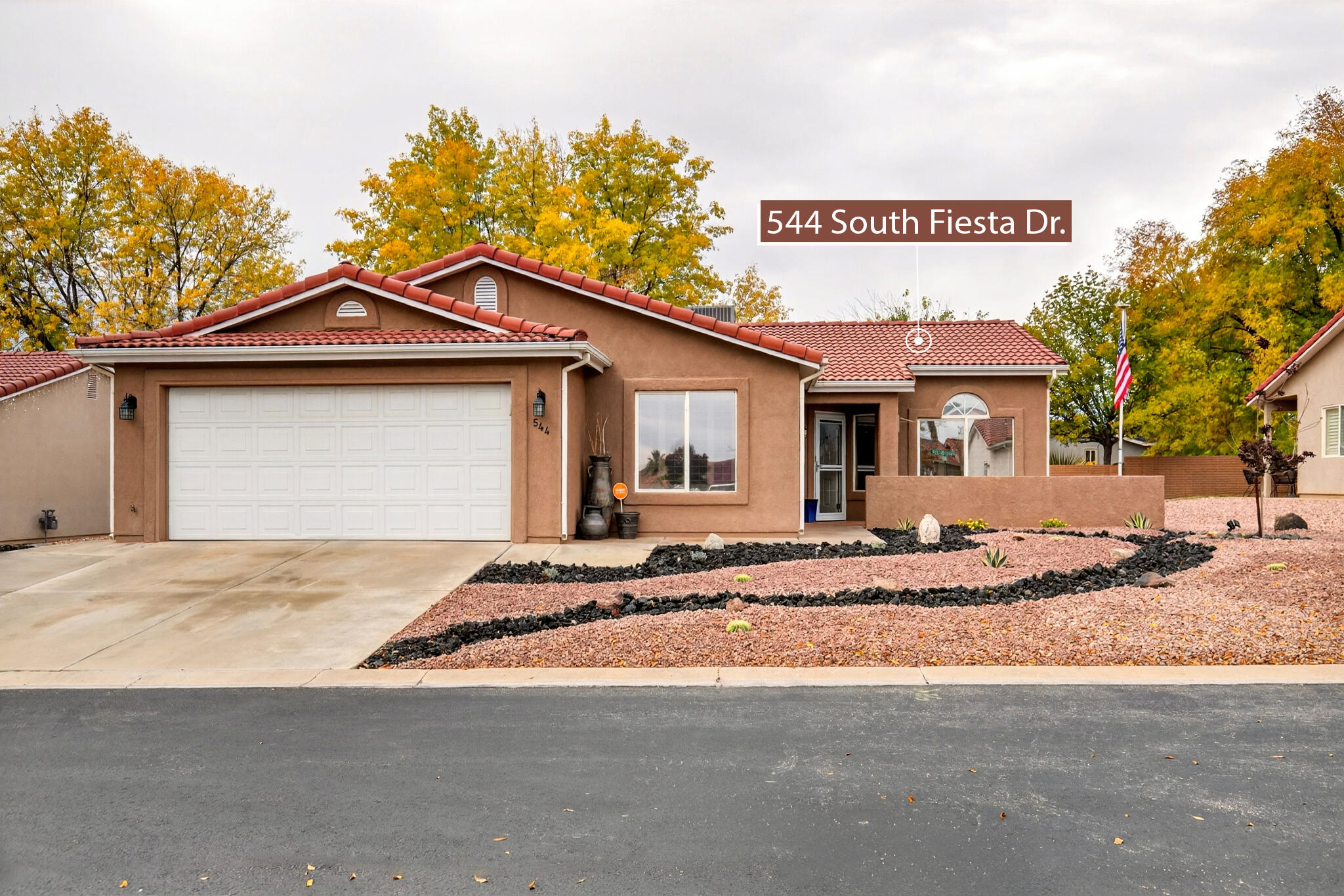 PADRE LAKES TOWNHOMES - Residential