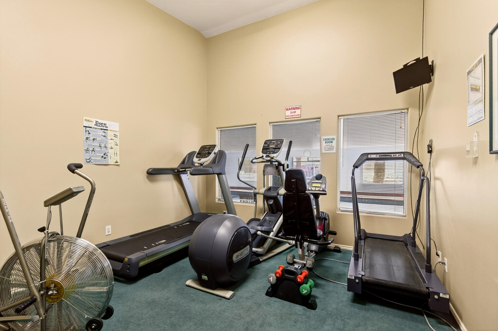 PADRE LAKES TOWNHOMES - Residential