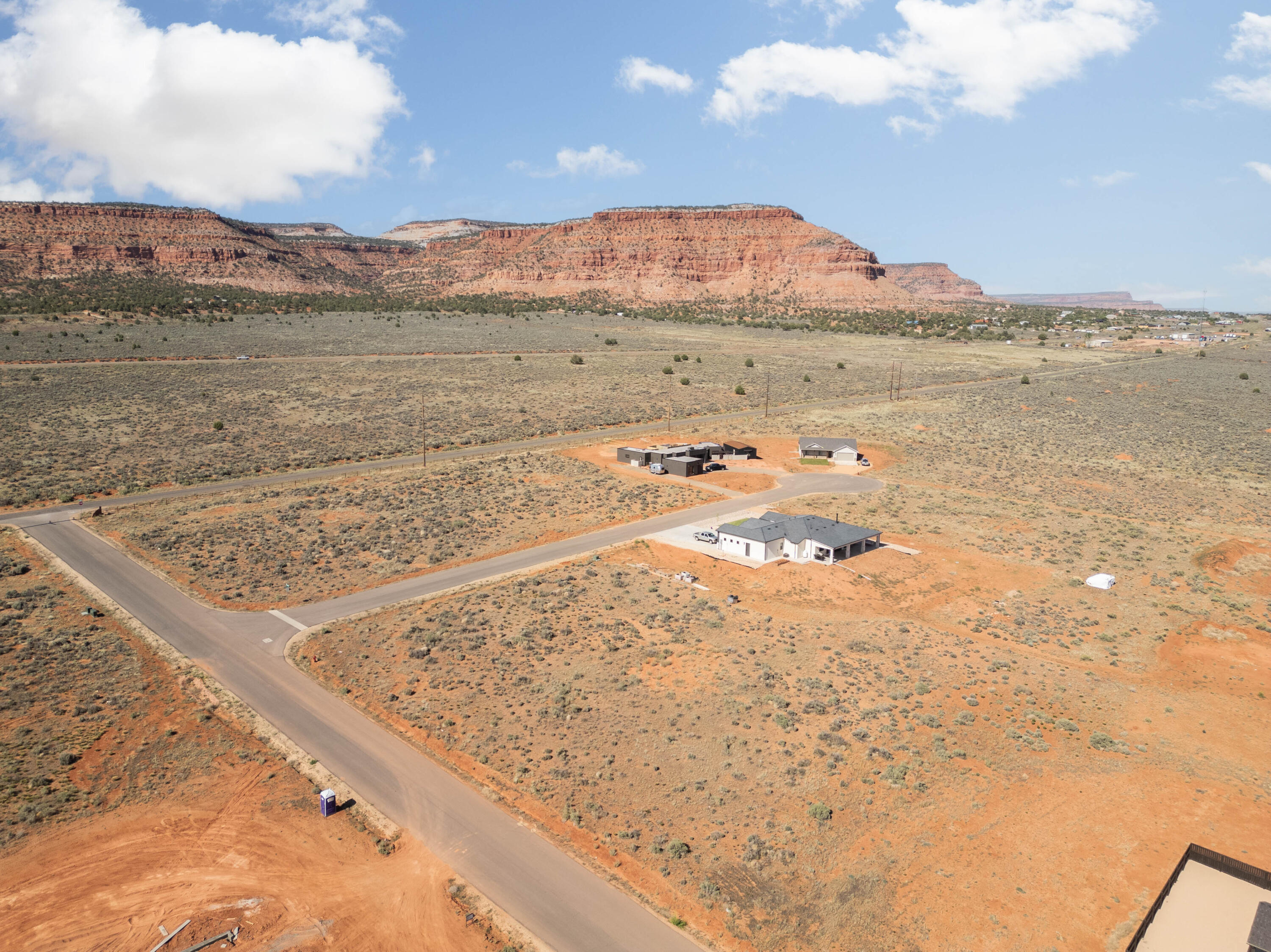 CRIMSON ESTATES - Land