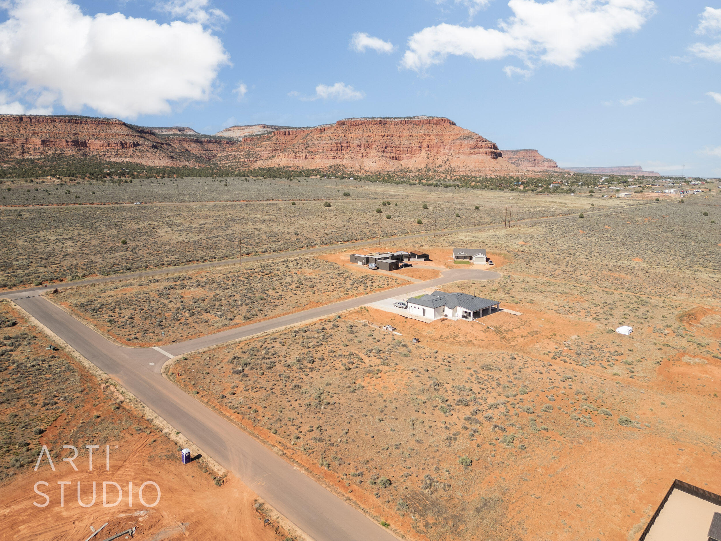 CRIMSON ESTATES - Land