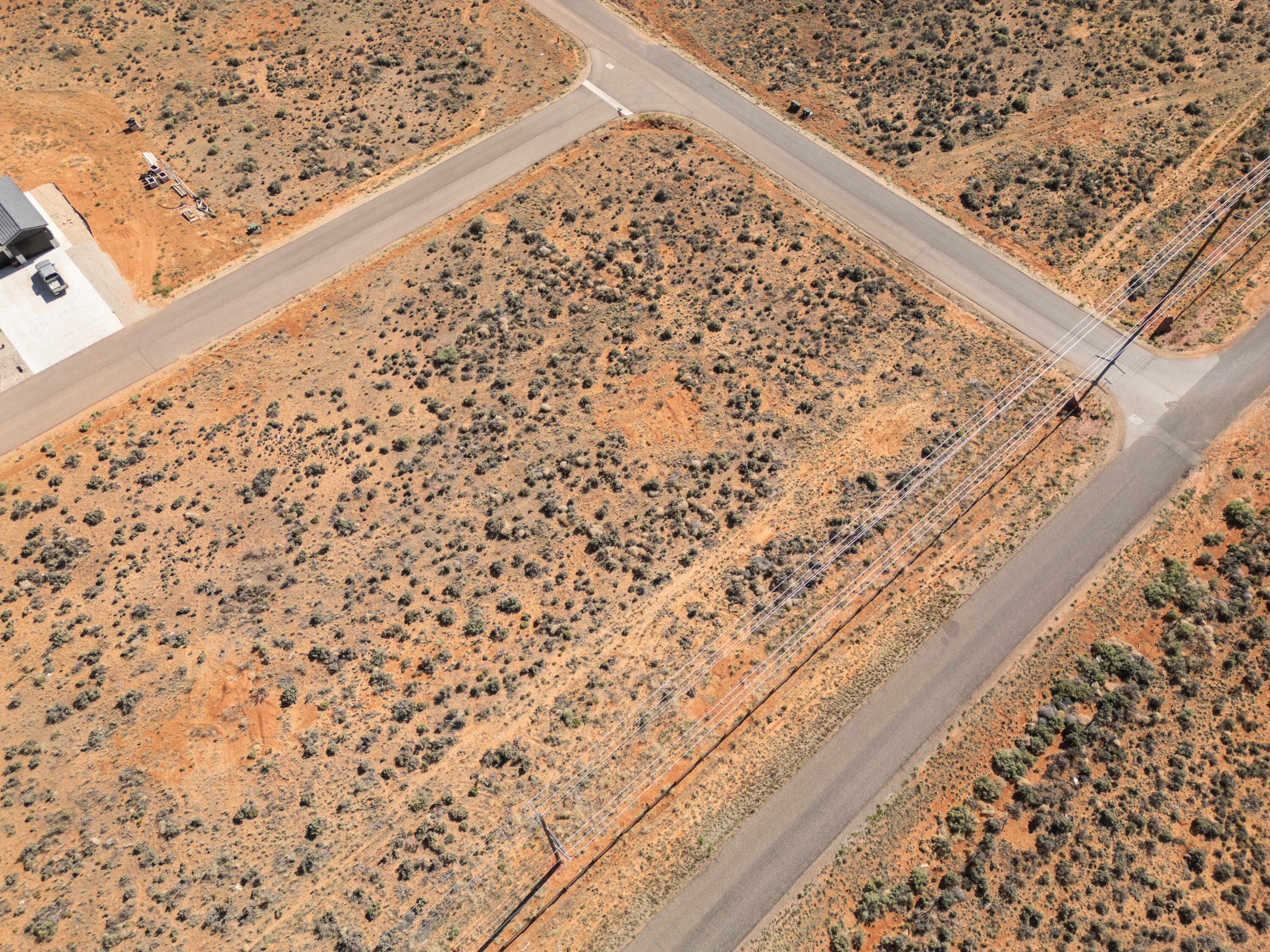 CRIMSON ESTATES - Land