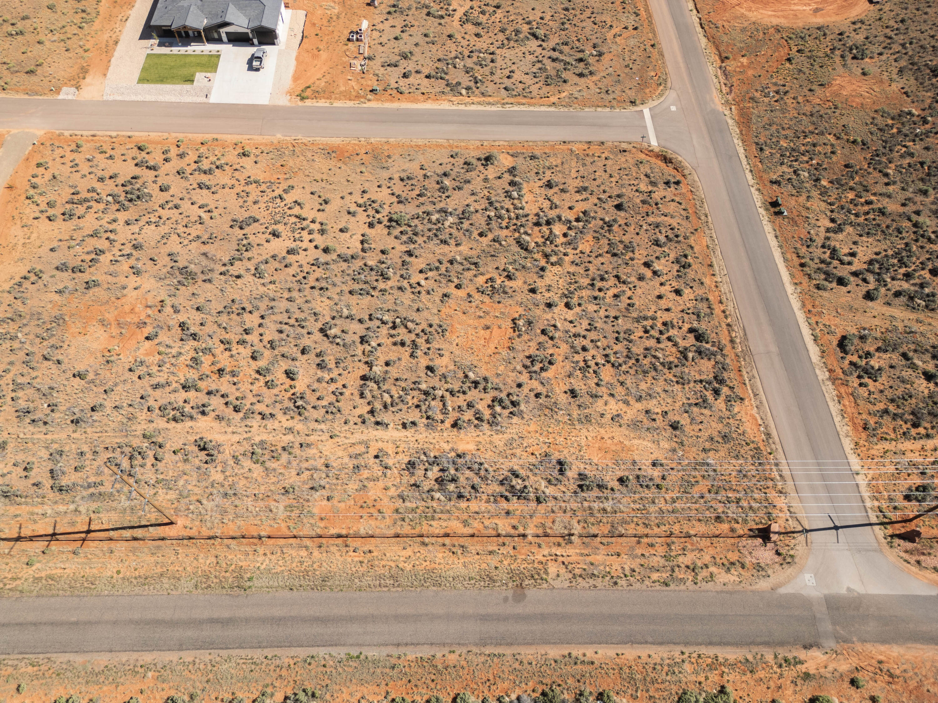 CRIMSON ESTATES - Land