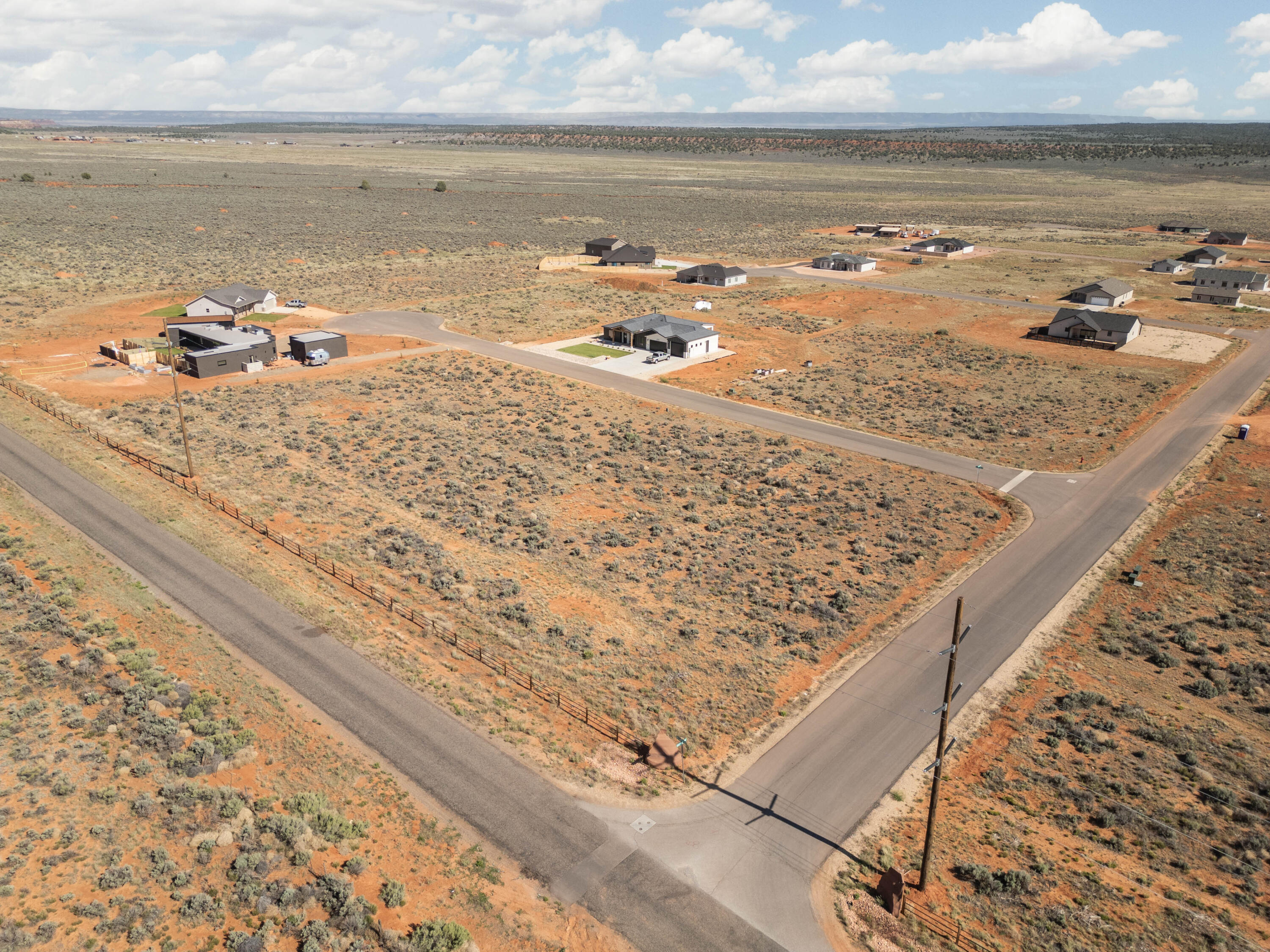 CRIMSON ESTATES - Land