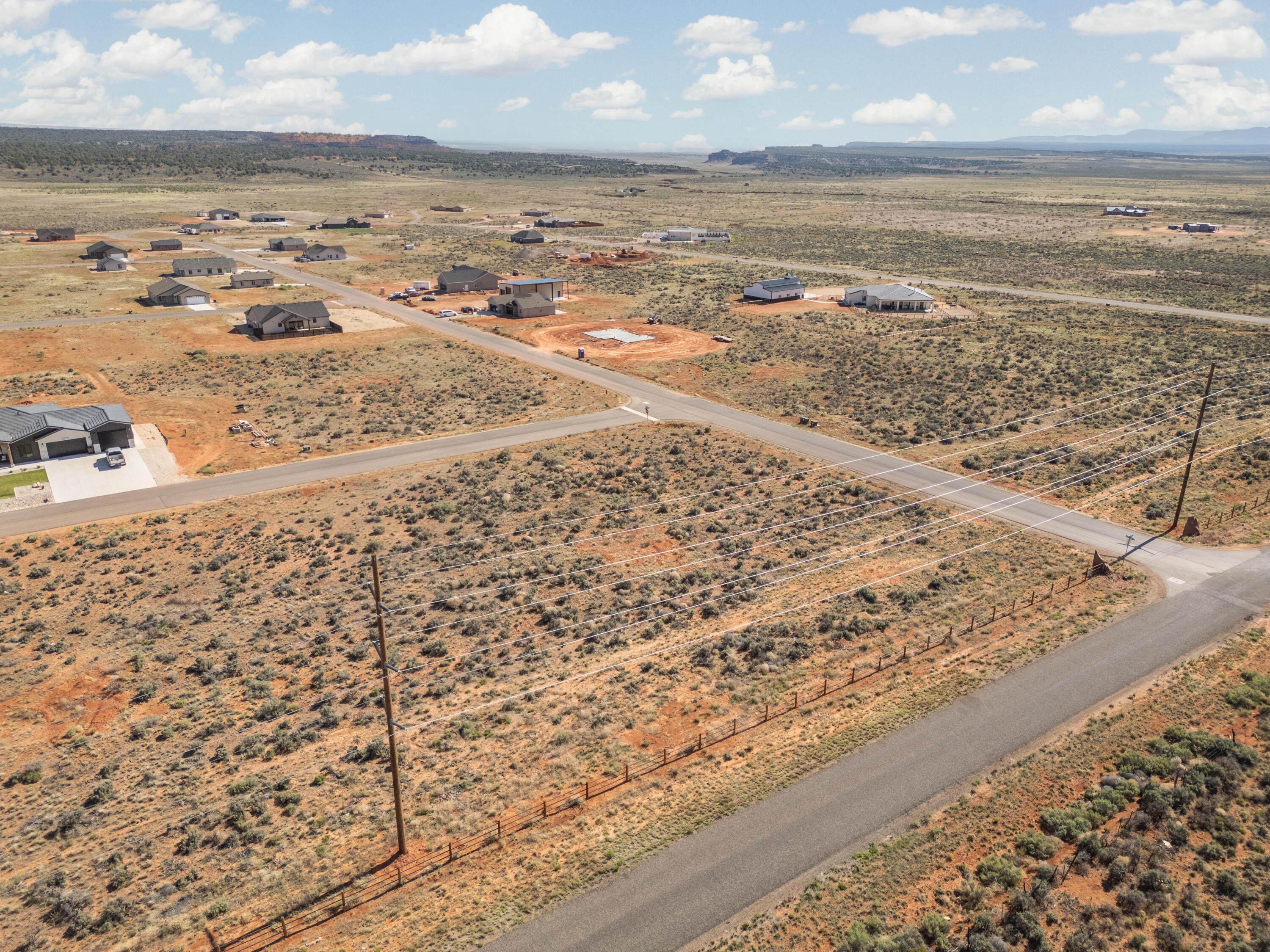 CRIMSON ESTATES - Land