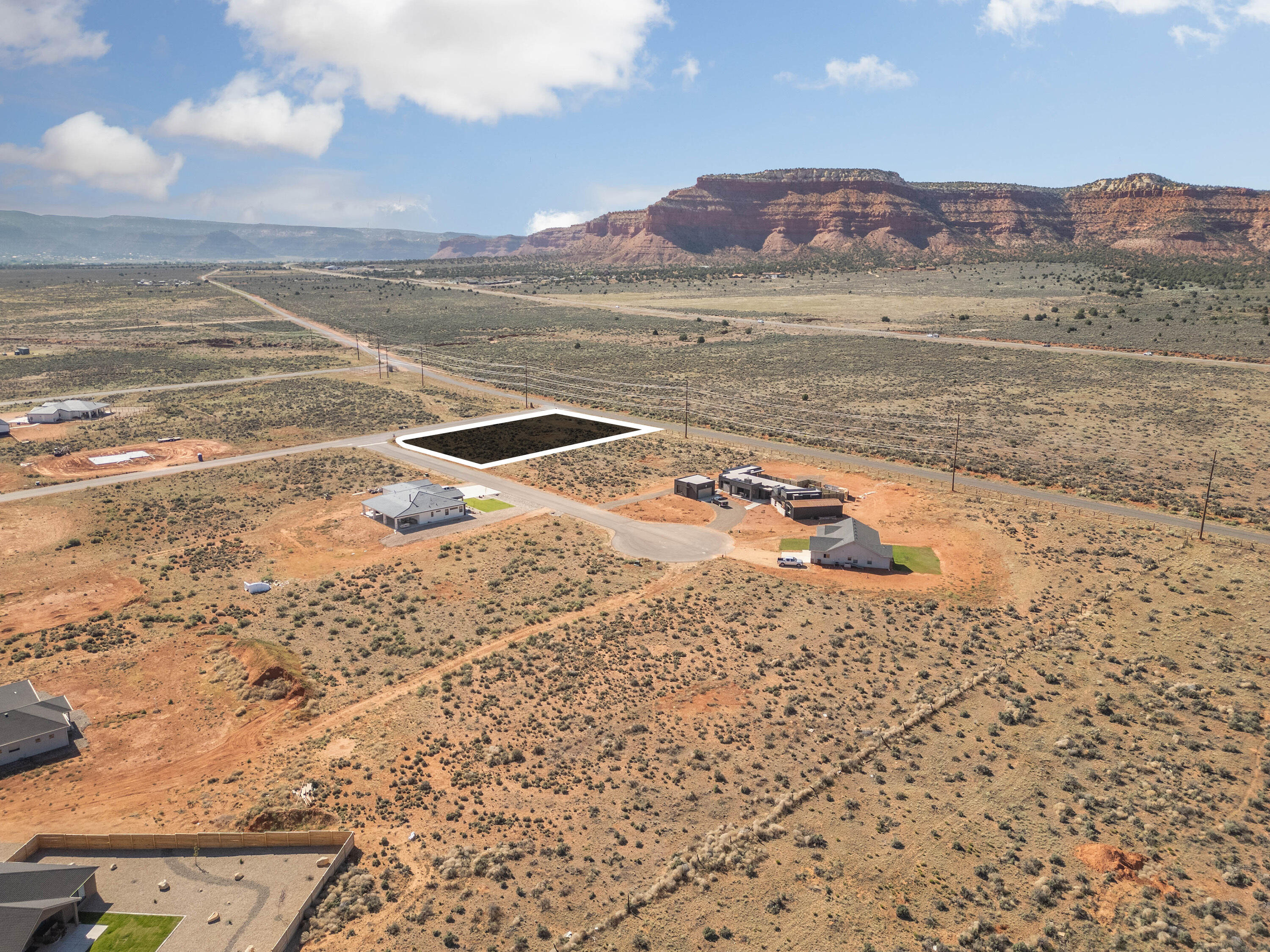 CRIMSON ESTATES - Land