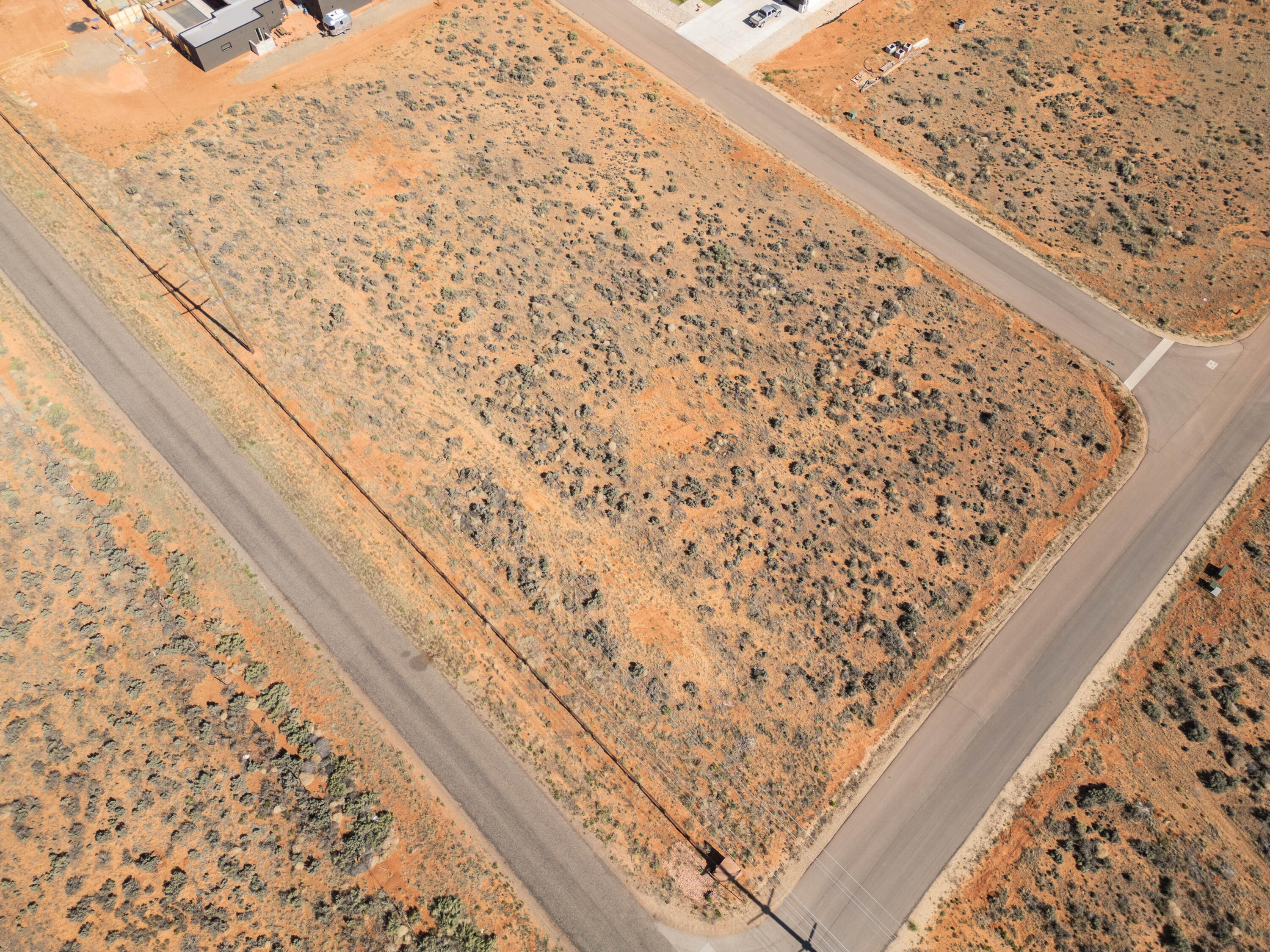 CRIMSON ESTATES - Land