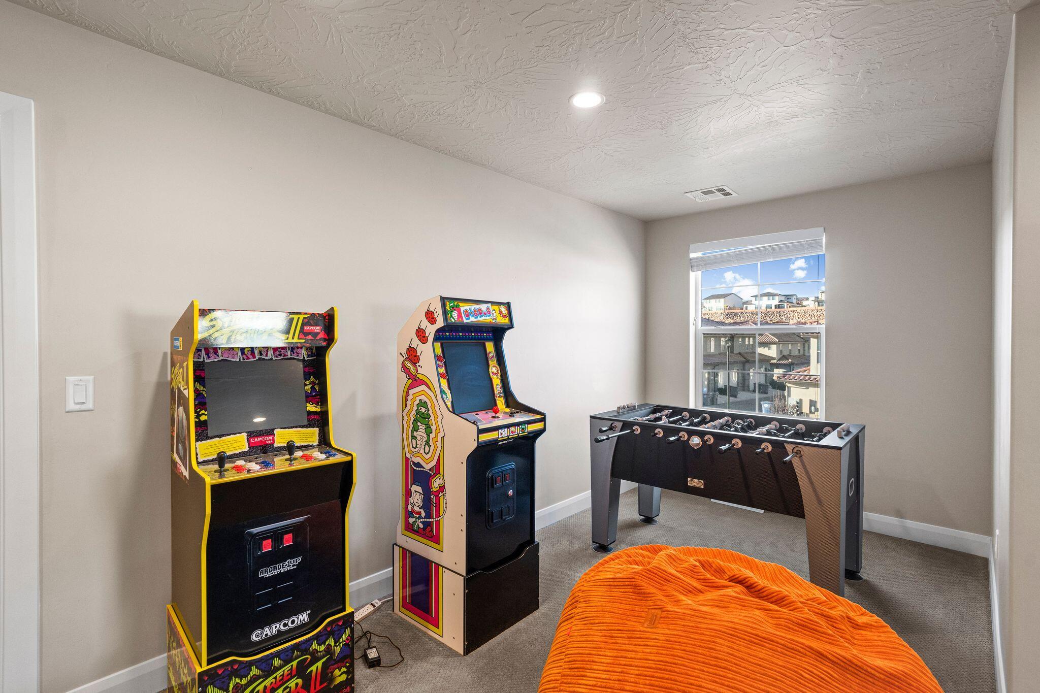 ESCONDIDO AT SIENNA HILLS - Residential