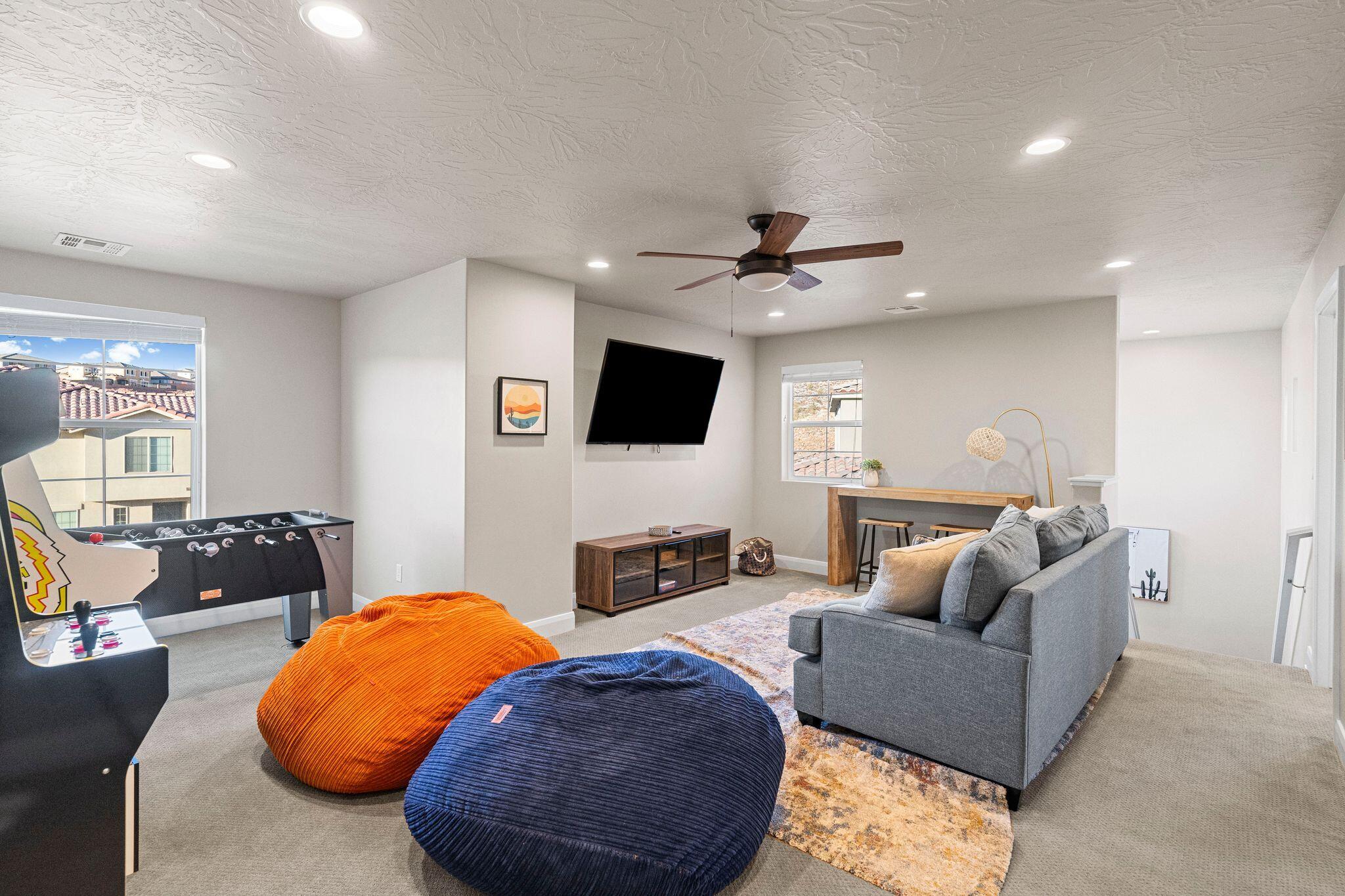 ESCONDIDO AT SIENNA HILLS - Residential