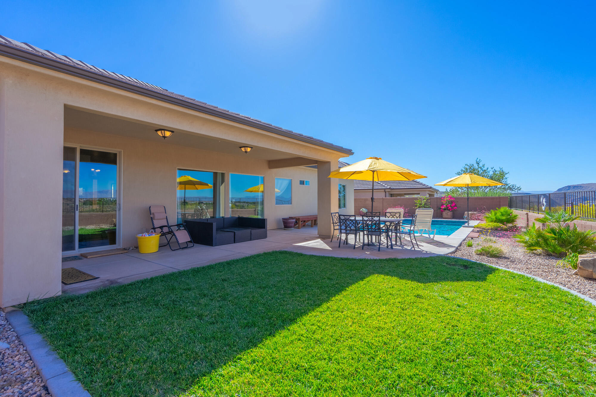 ARROYO AT SIENNA HILLS - Residential