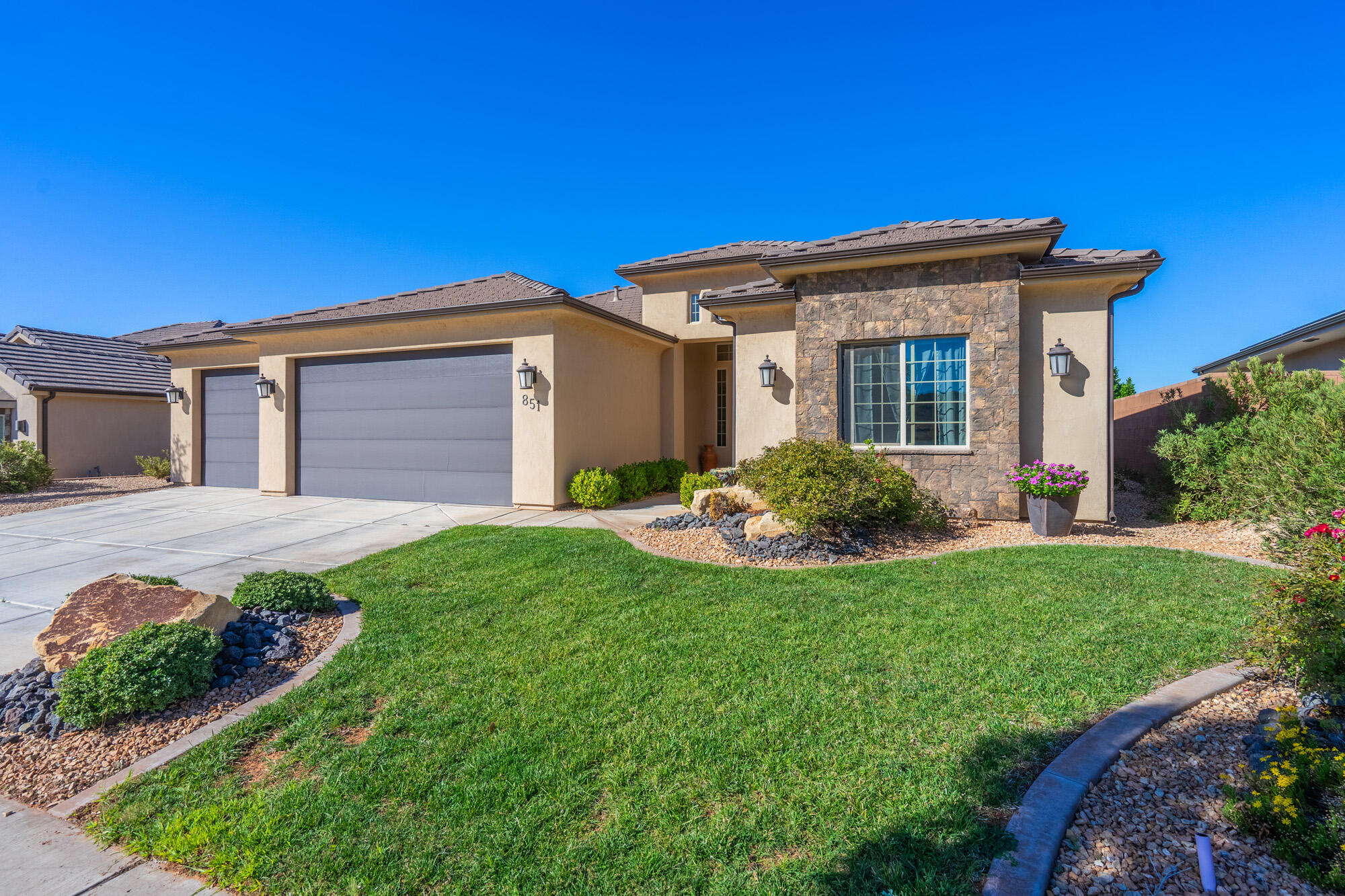 ARROYO AT SIENNA HILLS - Residential