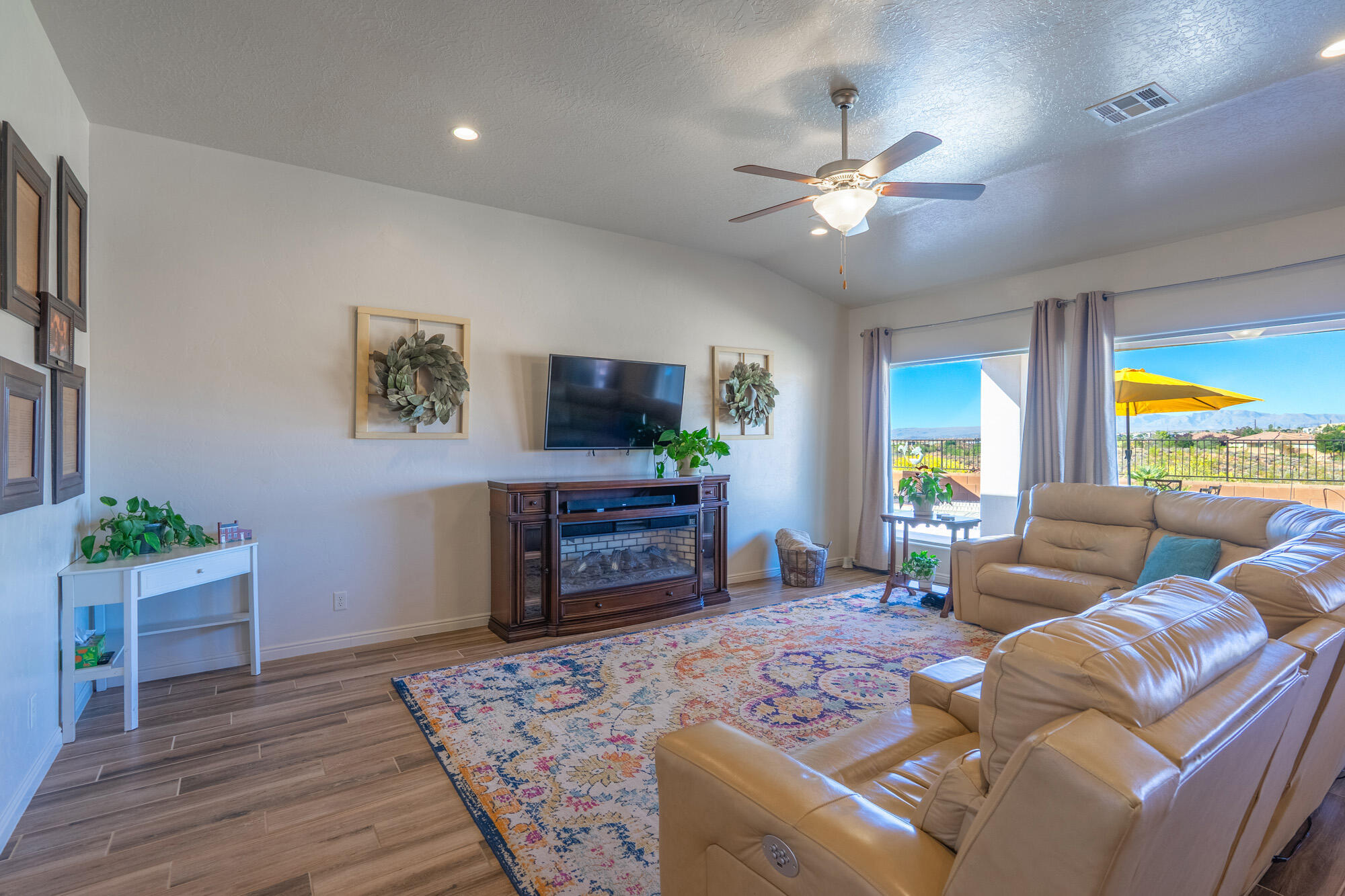 ARROYO AT SIENNA HILLS - Residential