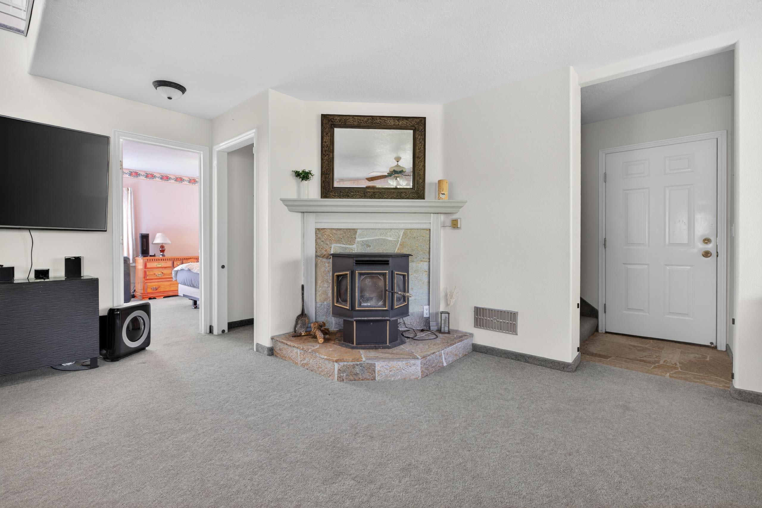 PINE VALLEY TOWNSITE SRVY - Residential