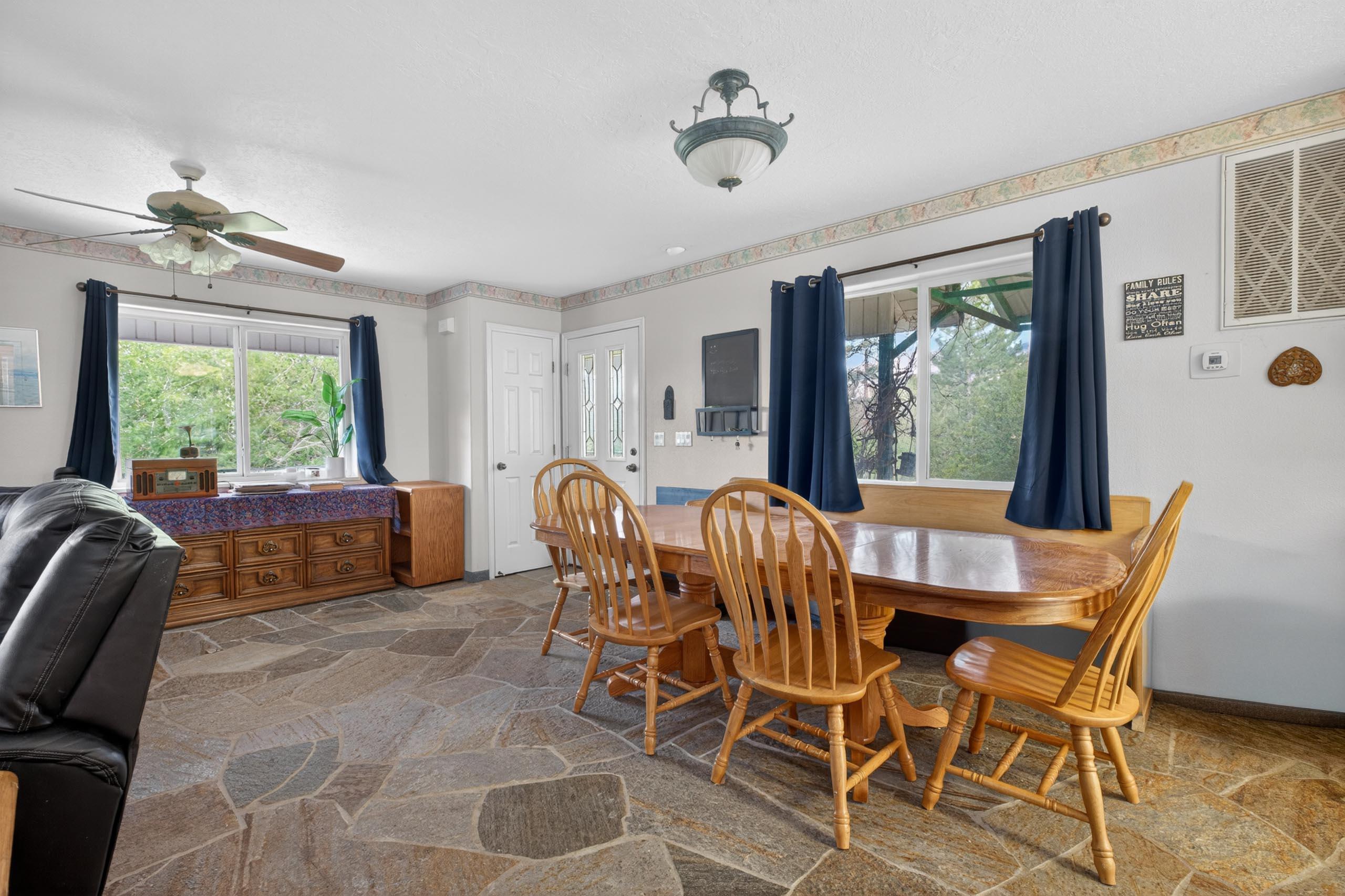 PINE VALLEY TOWNSITE SRVY - Residential