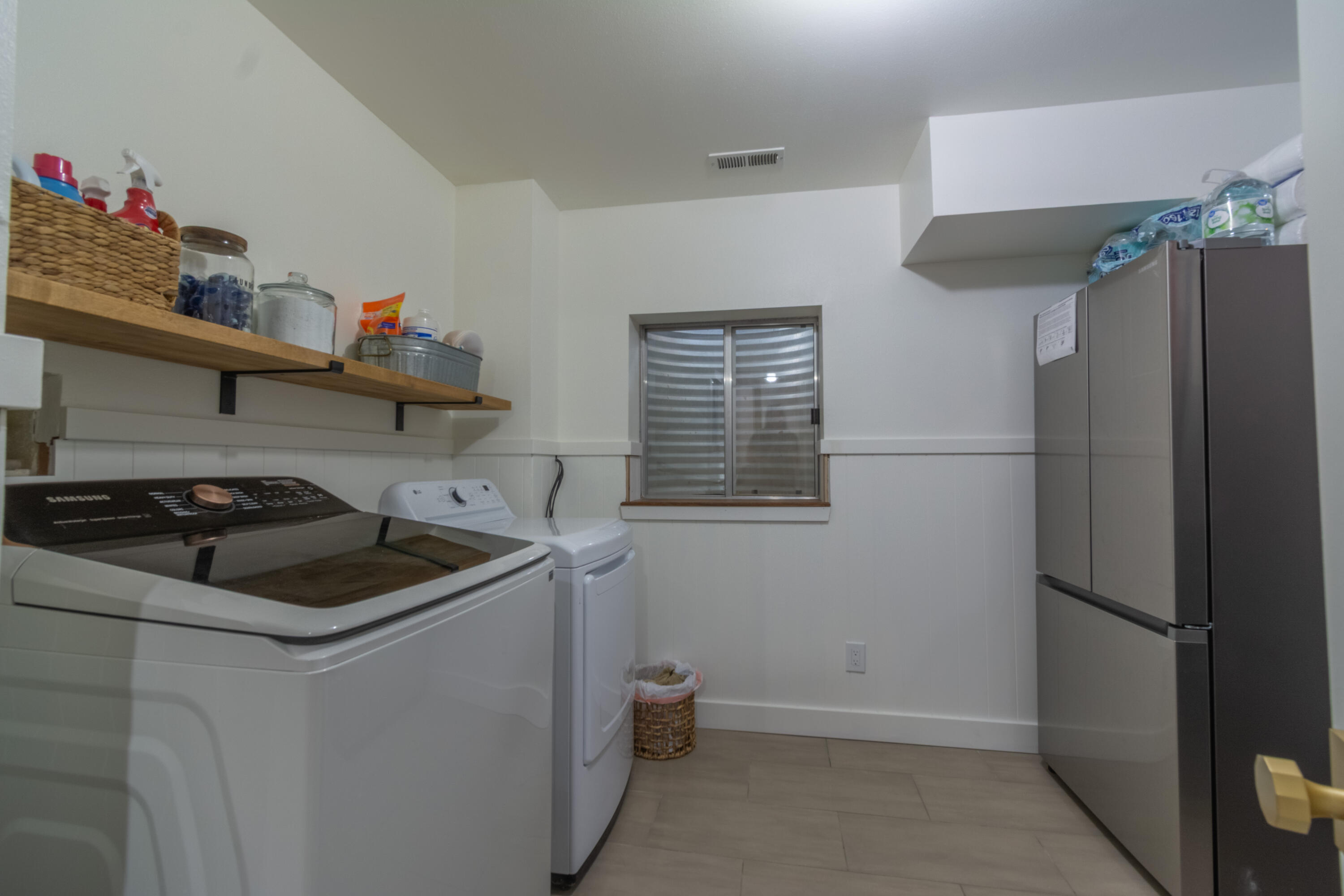 NEW HARMONY TOWNSITE - Residential