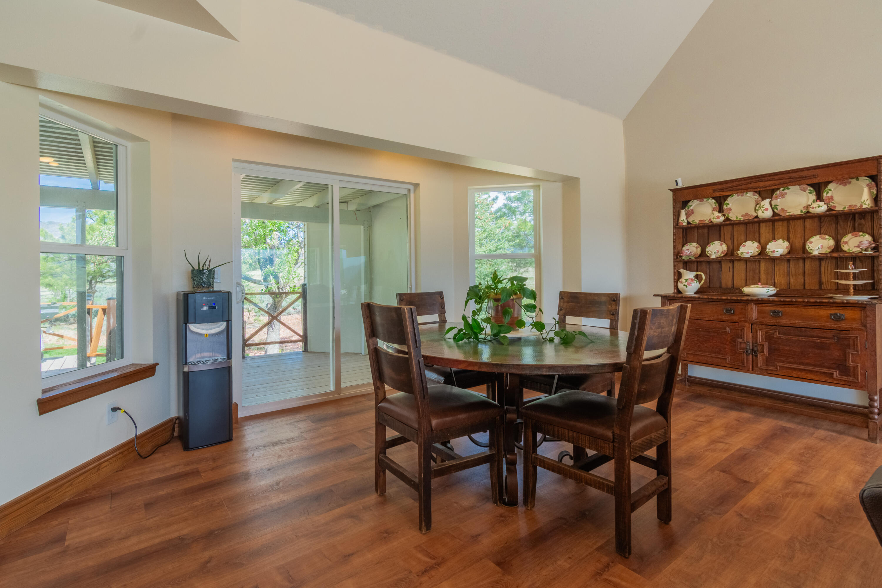 NEW HARMONY TOWNSITE - Residential