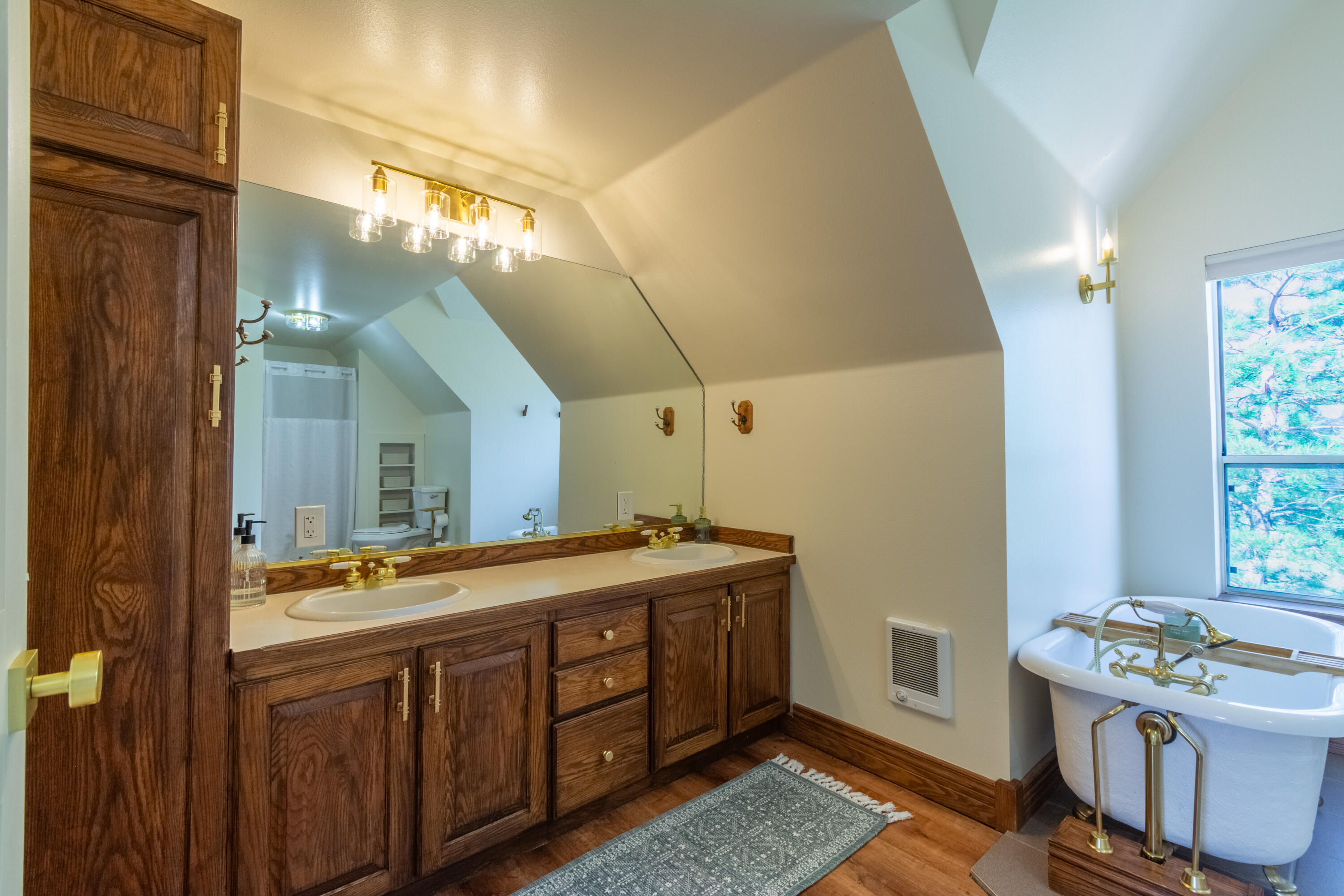 NEW HARMONY TOWNSITE - Residential