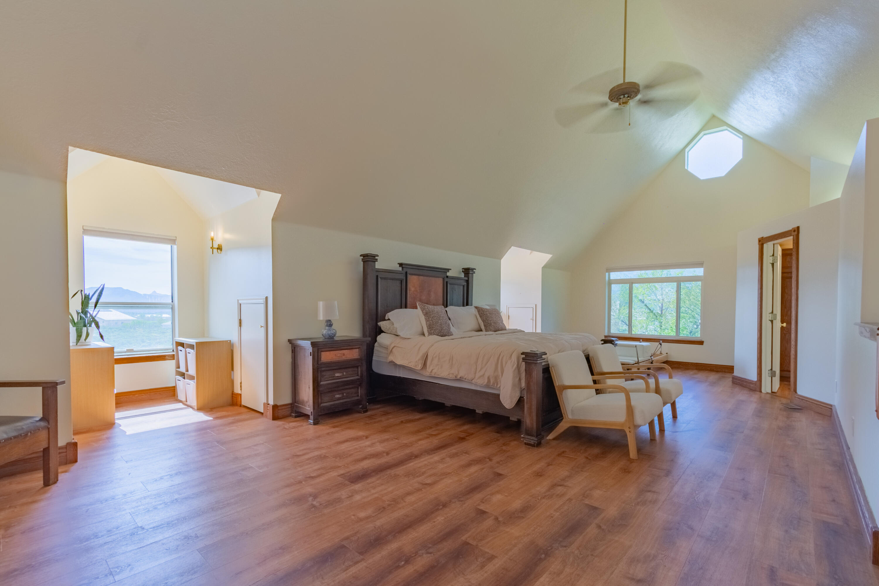 NEW HARMONY TOWNSITE - Residential