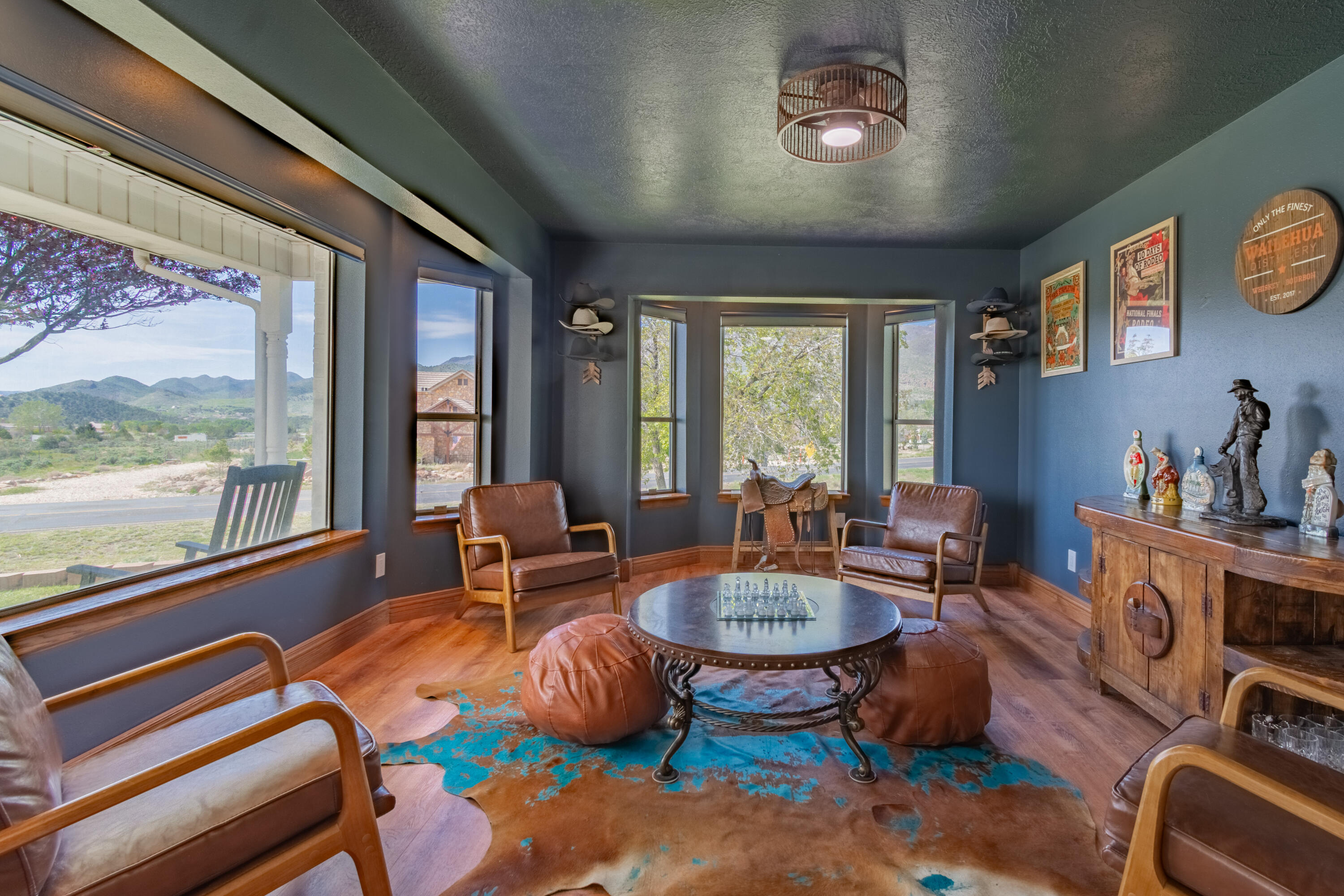 NEW HARMONY TOWNSITE - Residential