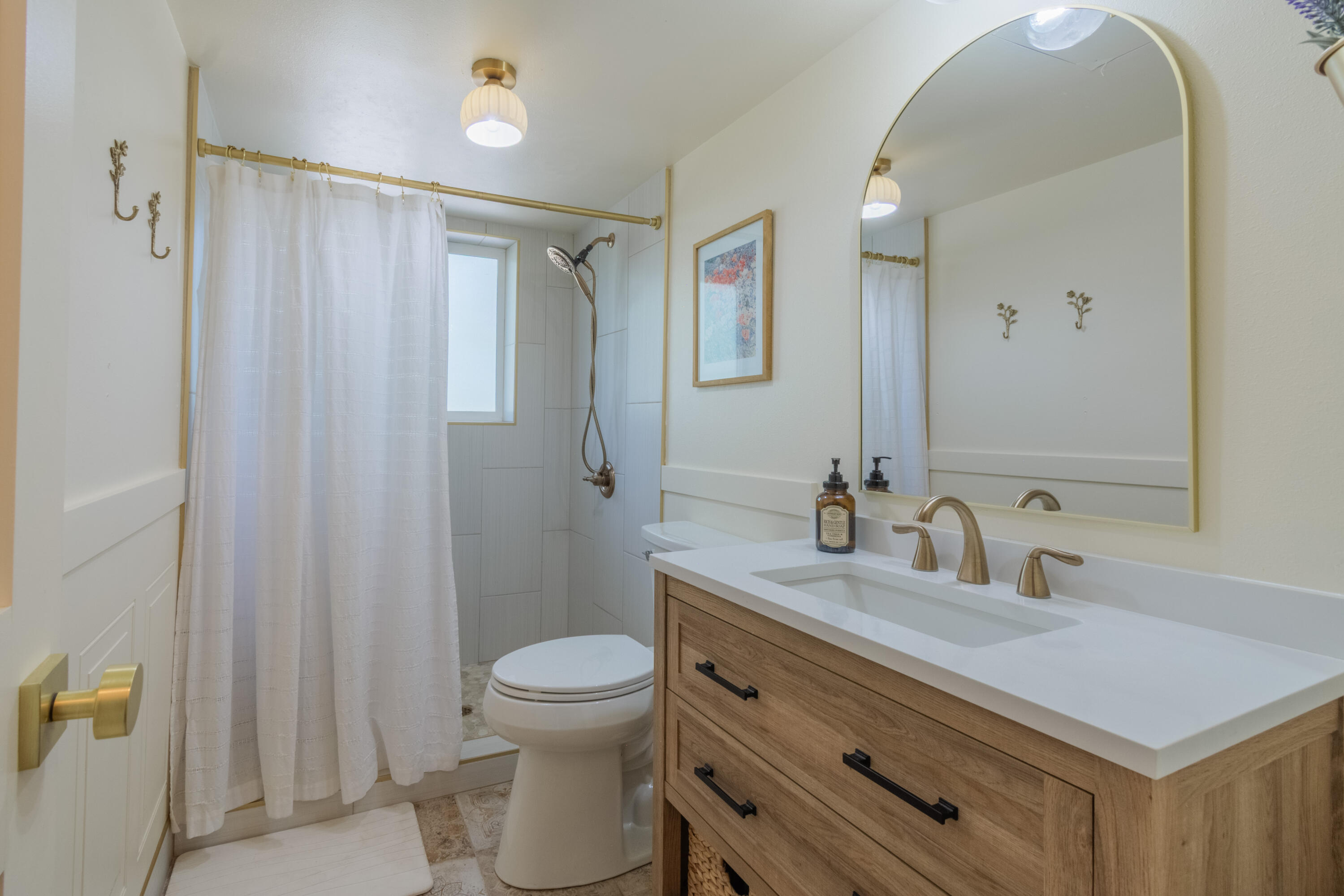 NEW HARMONY TOWNSITE - Residential