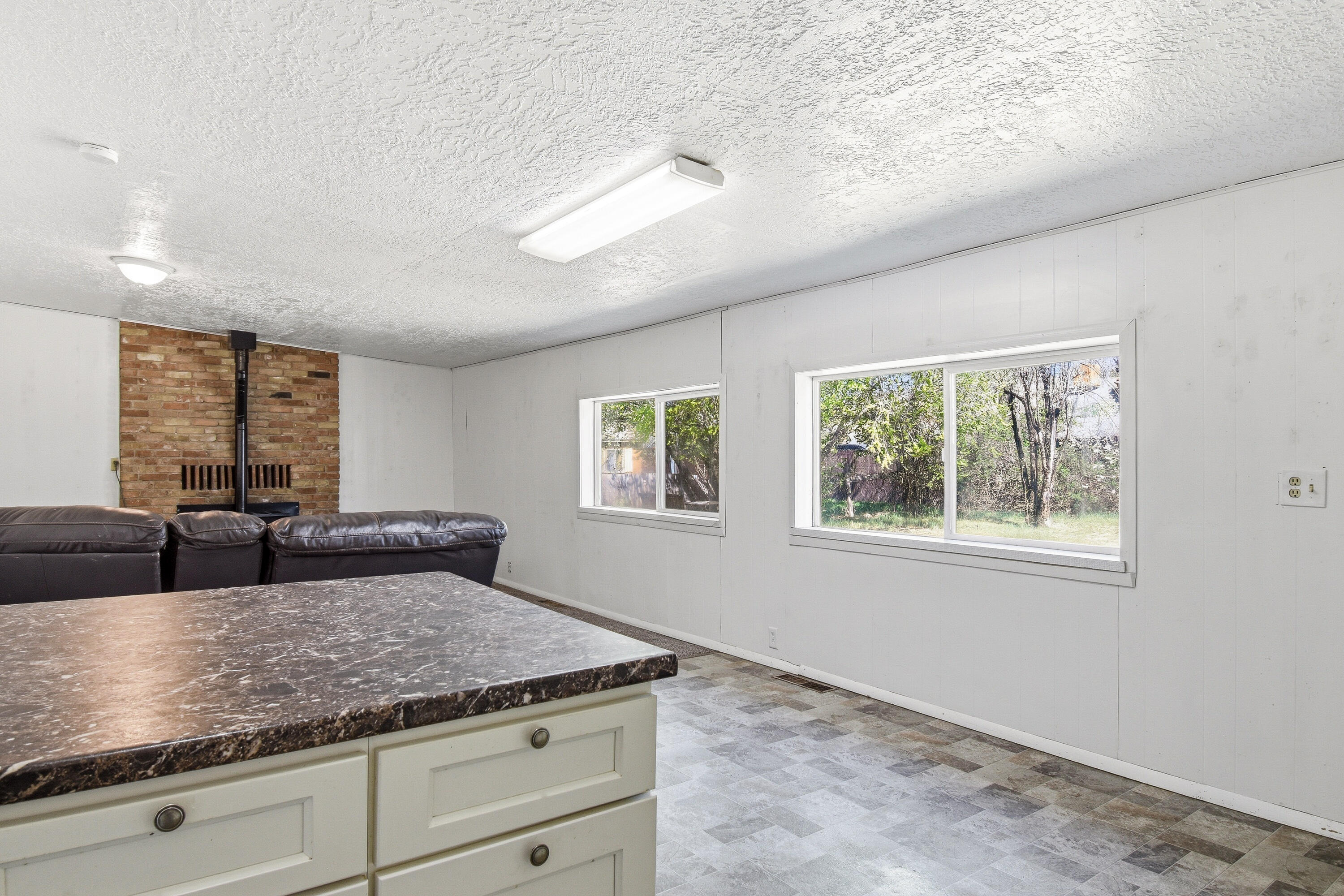 MOUNTAIN VIEW - Residential Income