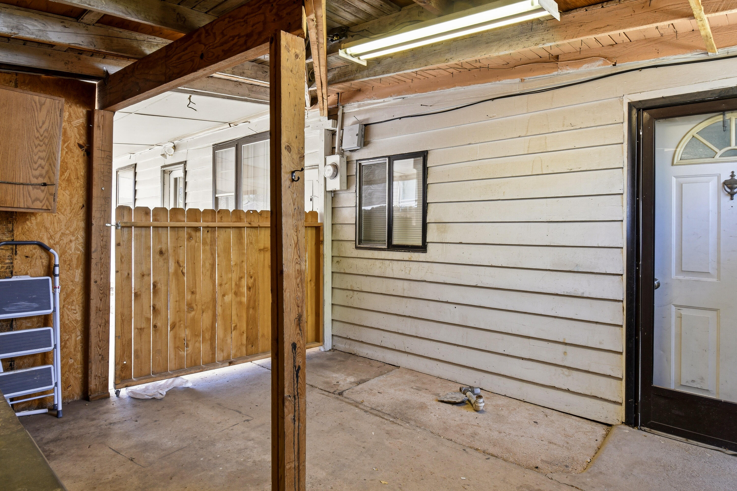 MOUNTAIN VIEW - Residential Income