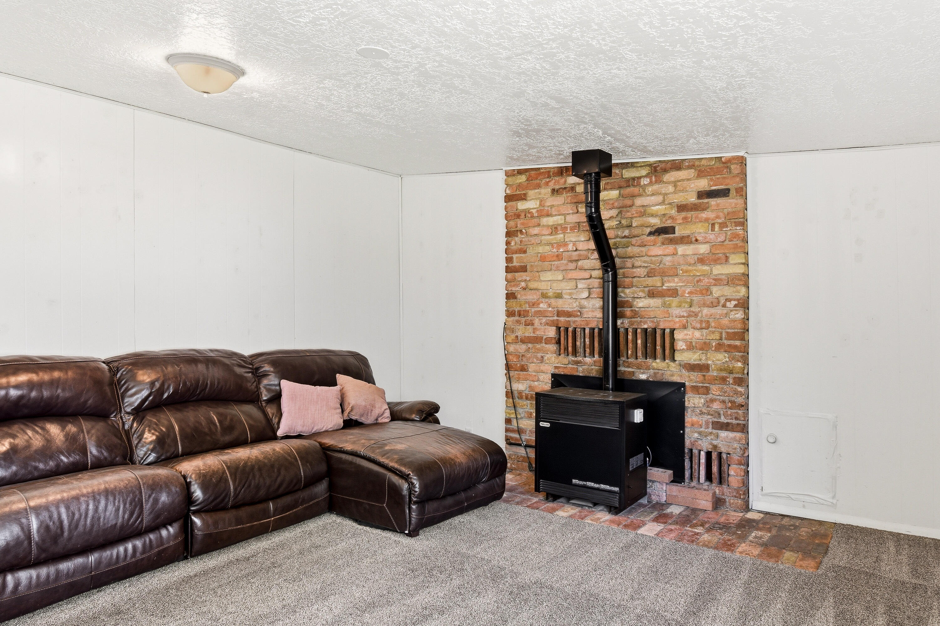 MOUNTAIN VIEW - Residential Income