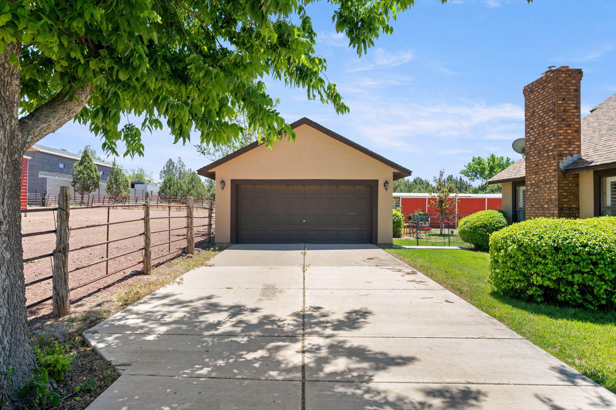 DAMMERON VALLEY HOMESTEADS - Residential